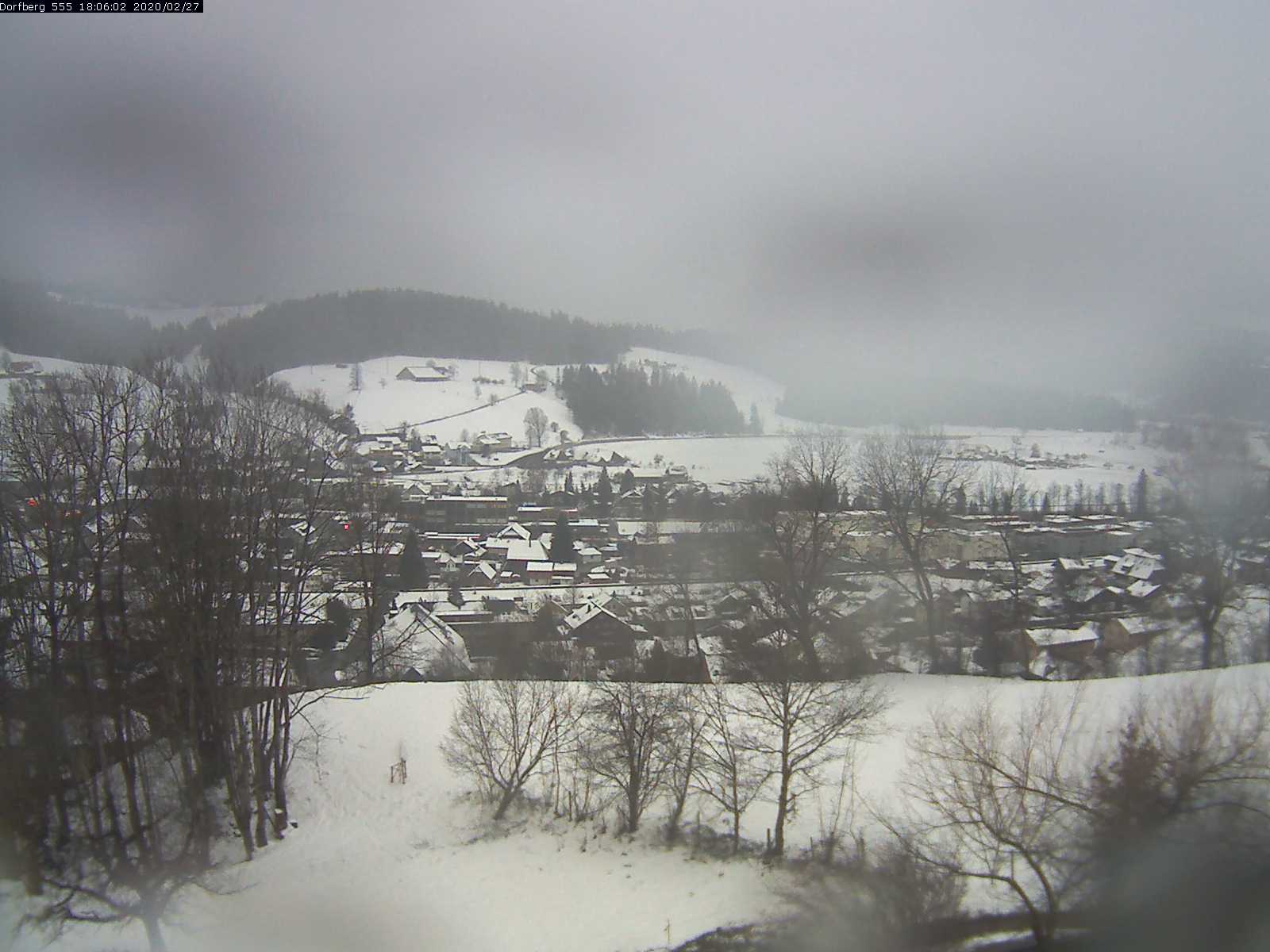 Webcam-Bild: Aussicht vom Dorfberg in Langnau 20200227-180601
