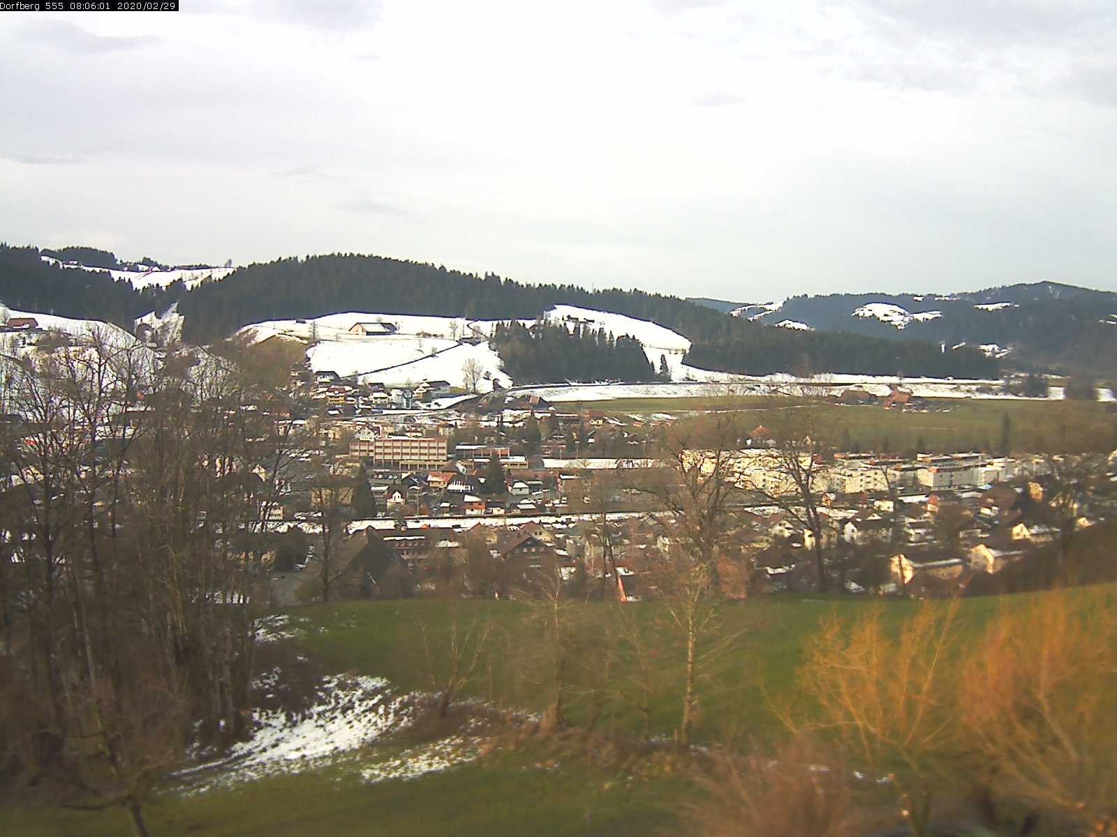 Webcam-Bild: Aussicht vom Dorfberg in Langnau 20200229-080601