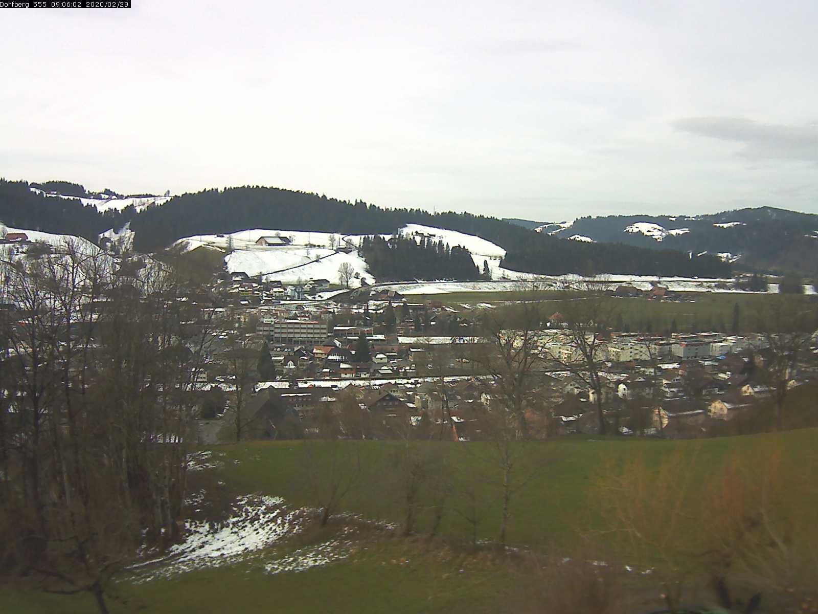 Webcam-Bild: Aussicht vom Dorfberg in Langnau 20200229-090601