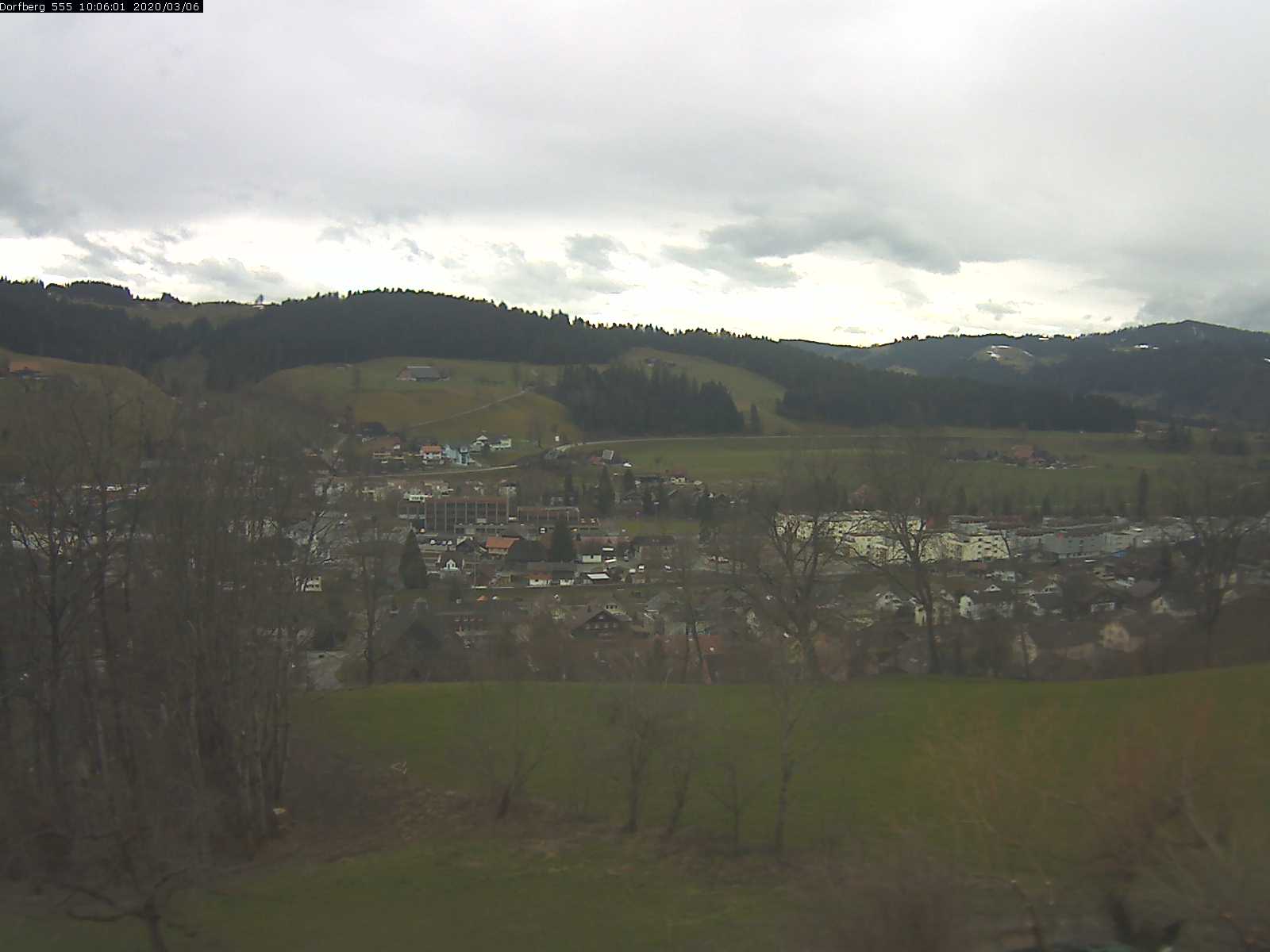 Webcam-Bild: Aussicht vom Dorfberg in Langnau 20200306-100601