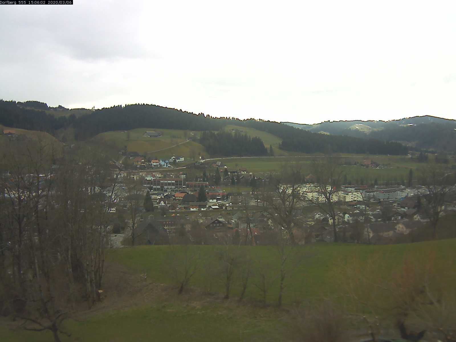 Webcam-Bild: Aussicht vom Dorfberg in Langnau 20200306-150601