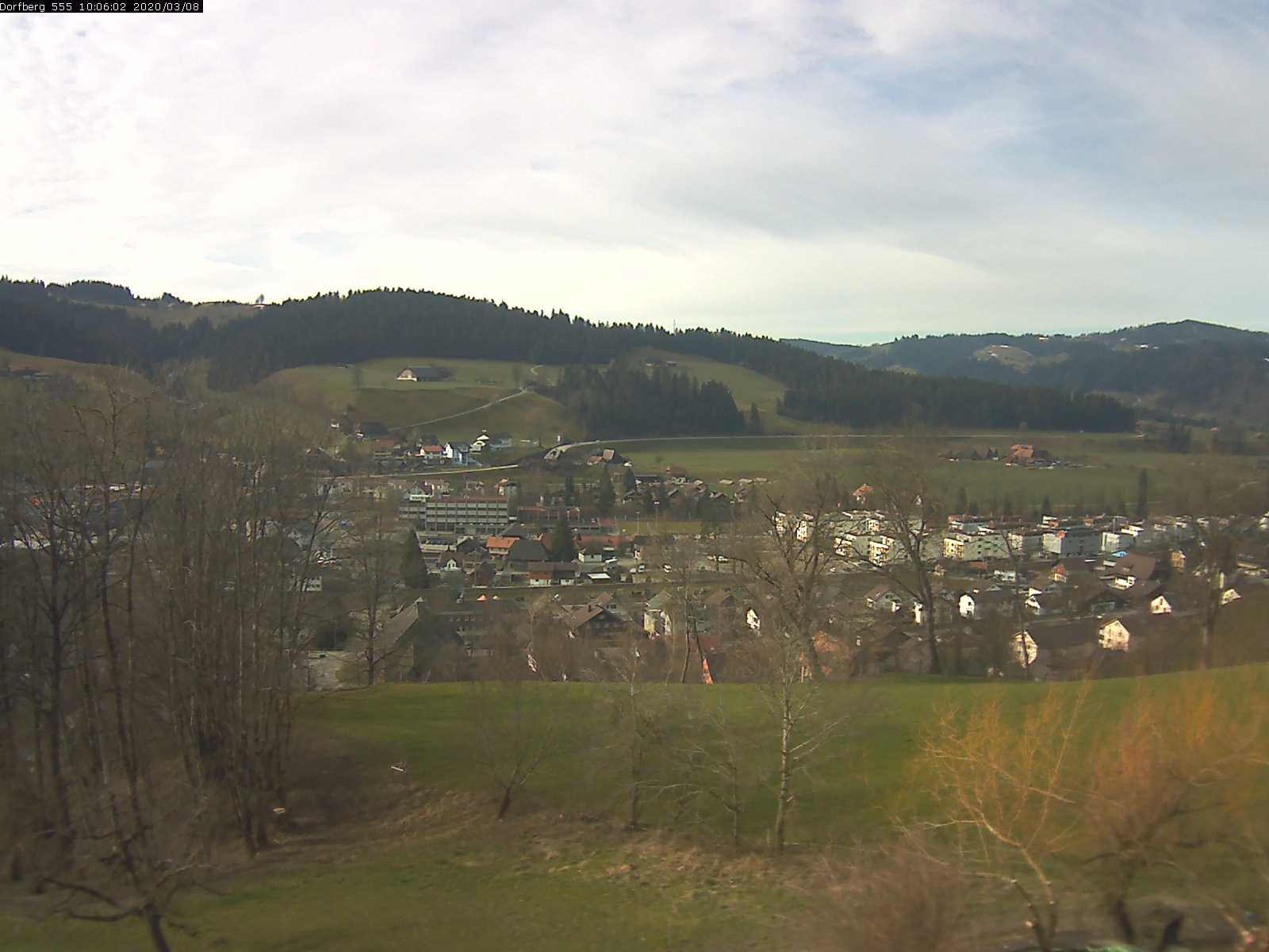 Webcam-Bild: Aussicht vom Dorfberg in Langnau 20200308-100601