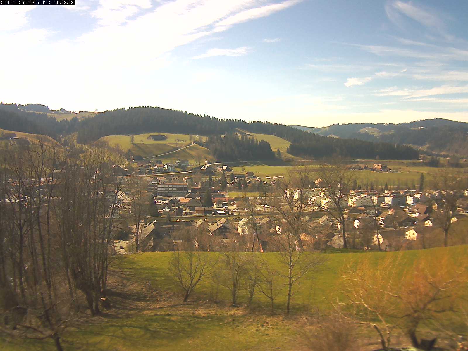 Webcam-Bild: Aussicht vom Dorfberg in Langnau 20200308-120601