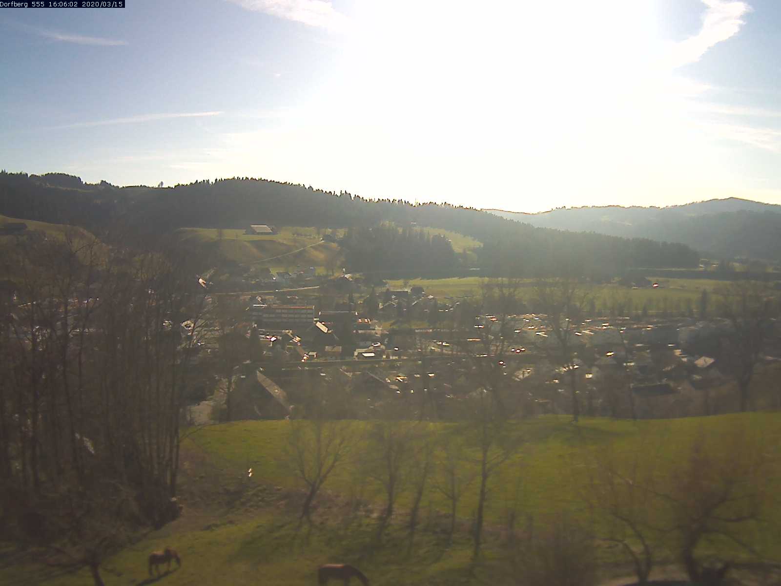 Webcam-Bild: Aussicht vom Dorfberg in Langnau 20200315-160601