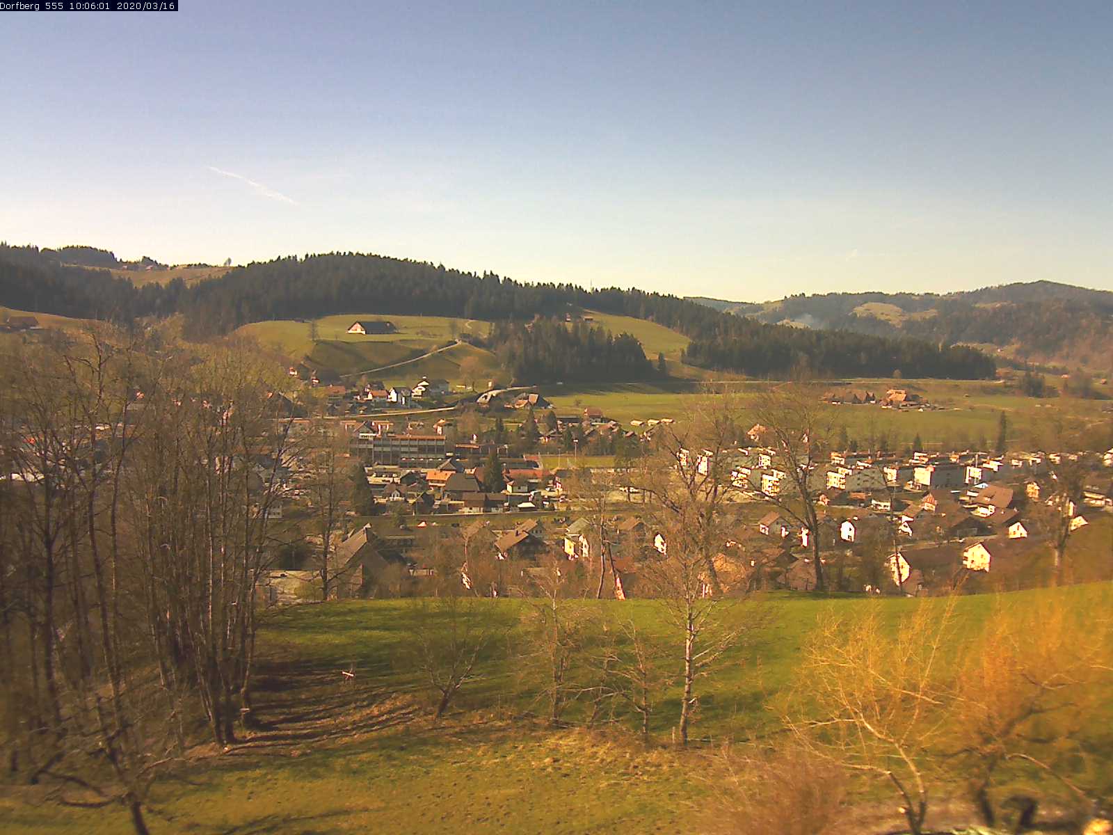 Webcam-Bild: Aussicht vom Dorfberg in Langnau 20200316-100601