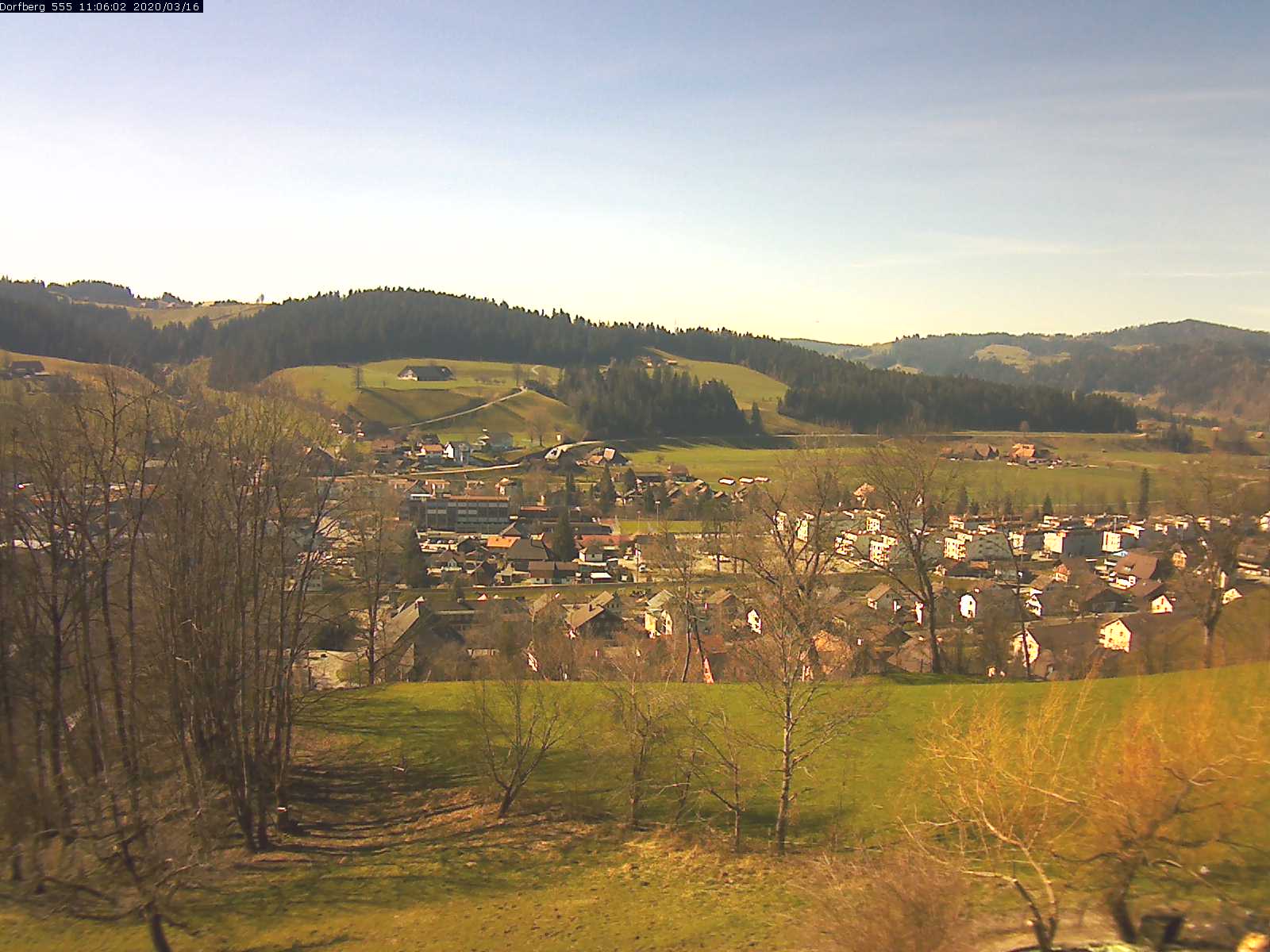 Webcam-Bild: Aussicht vom Dorfberg in Langnau 20200316-110601