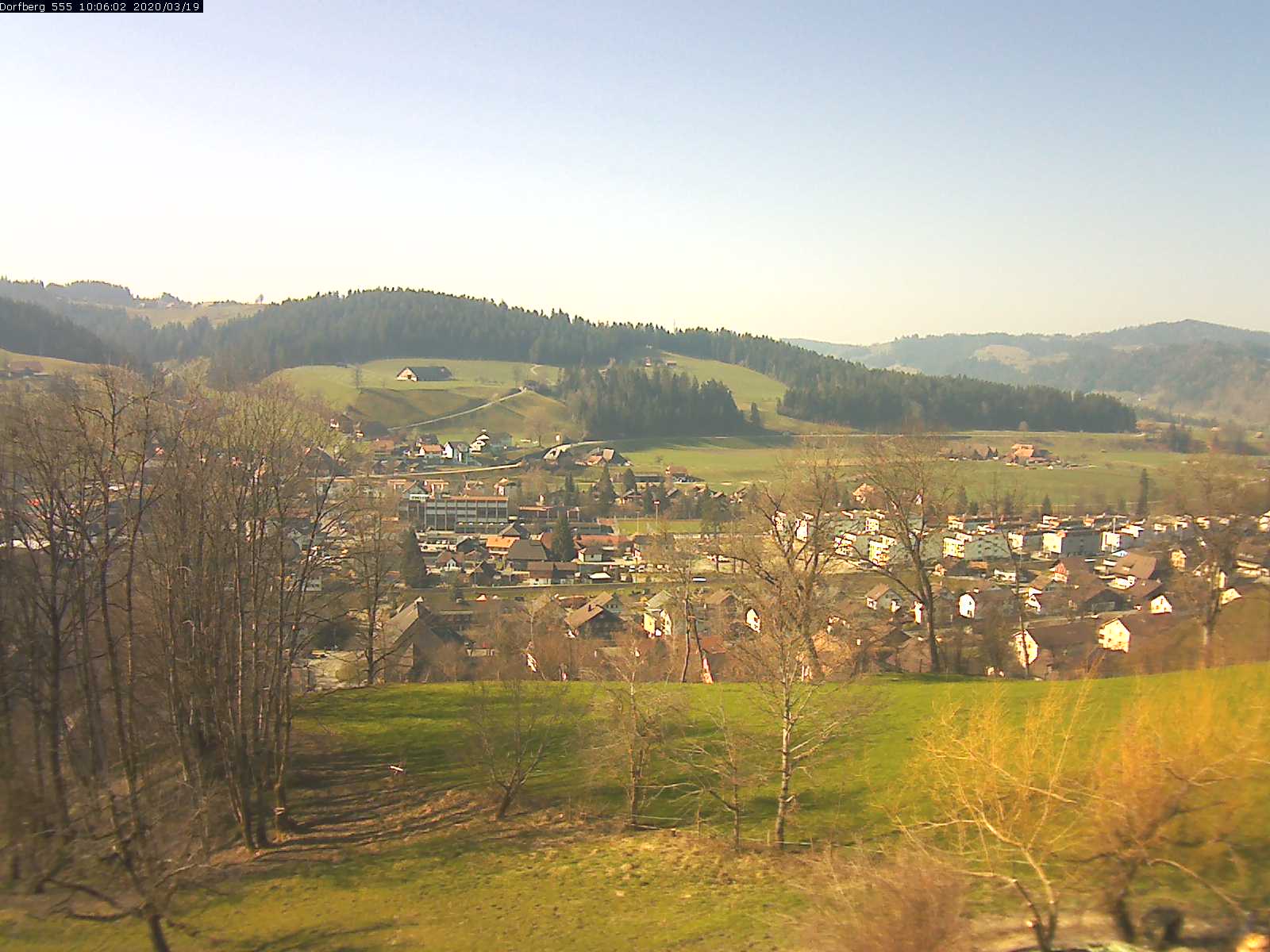 Webcam-Bild: Aussicht vom Dorfberg in Langnau 20200319-100602