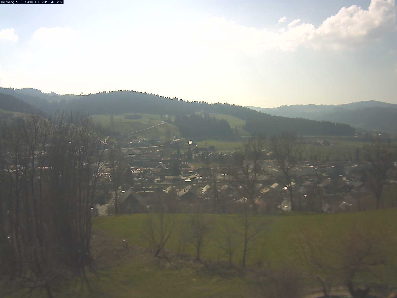 Webcam-Bild: Aussicht vom Dorfberg in Langnau 20200319-140601