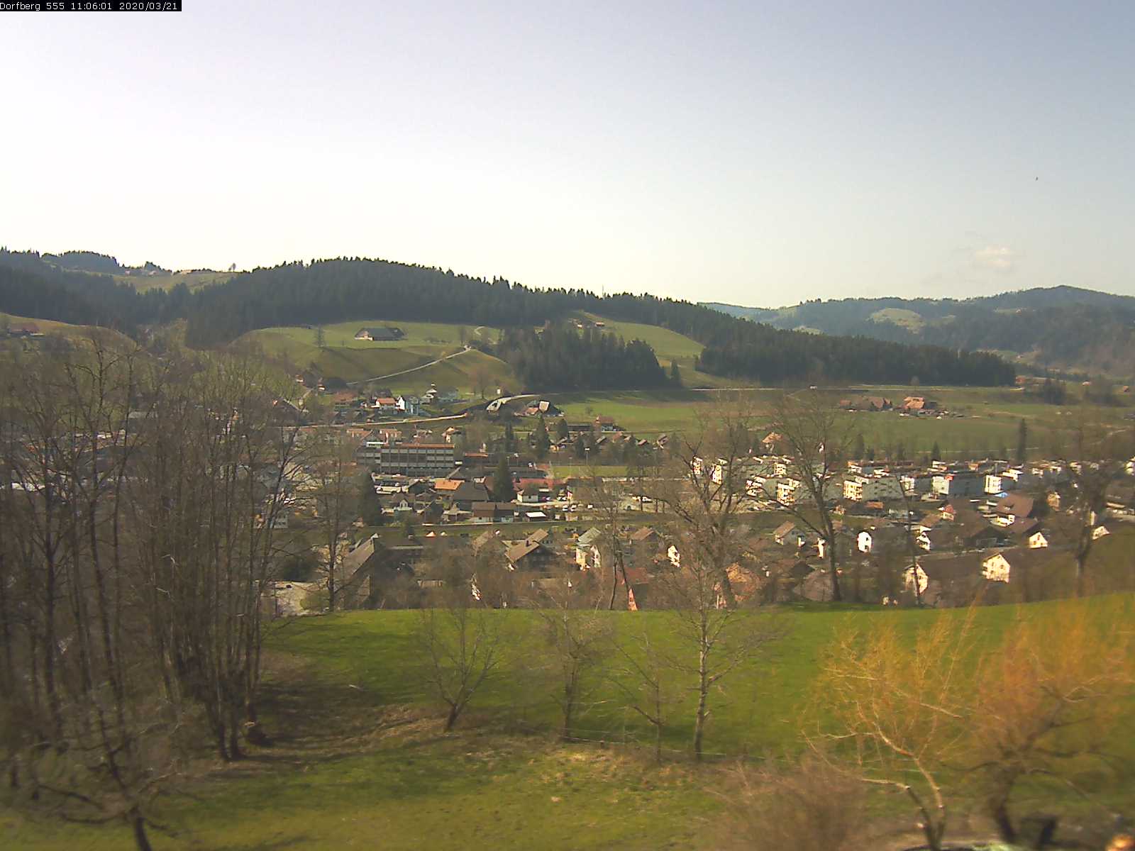 Webcam-Bild: Aussicht vom Dorfberg in Langnau 20200321-110601