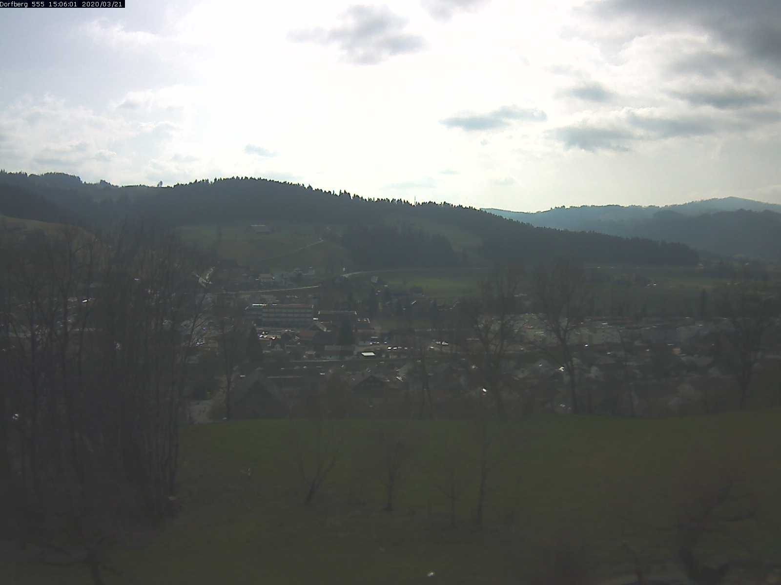 Webcam-Bild: Aussicht vom Dorfberg in Langnau 20200321-150601