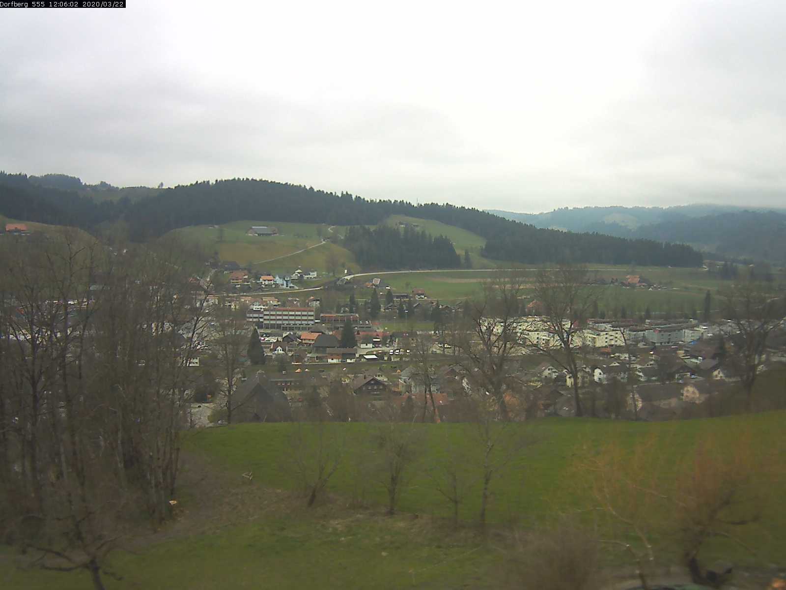 Webcam-Bild: Aussicht vom Dorfberg in Langnau 20200322-120601