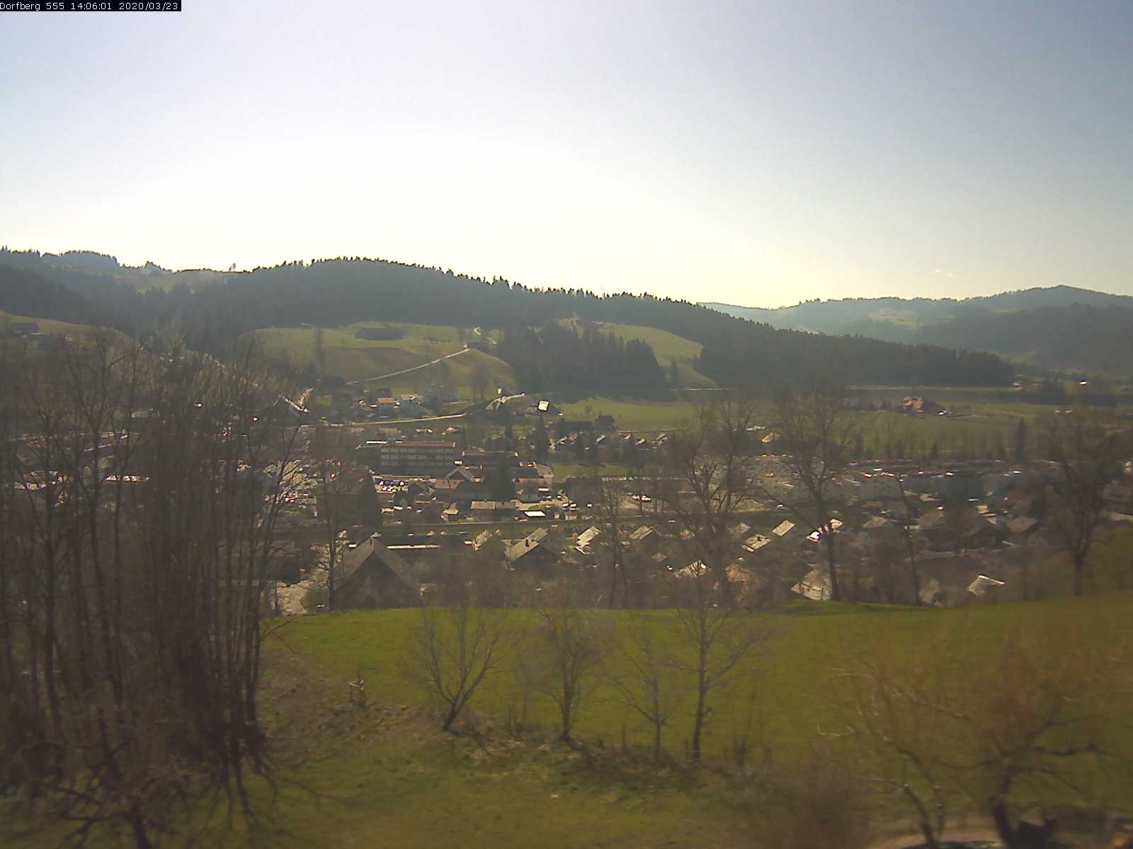 Webcam-Bild: Aussicht vom Dorfberg in Langnau 20200323-140601