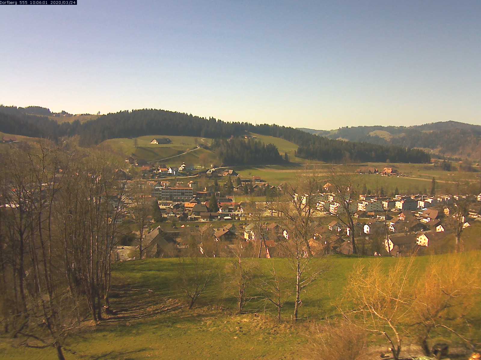 Webcam-Bild: Aussicht vom Dorfberg in Langnau 20200324-100601