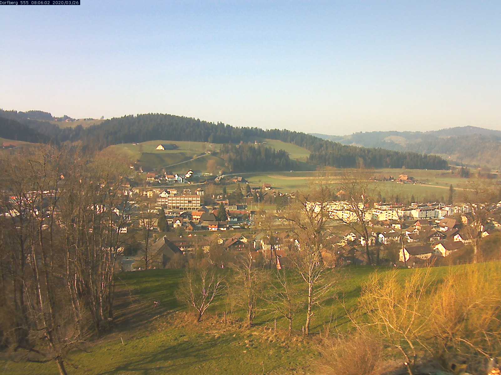 Webcam-Bild: Aussicht vom Dorfberg in Langnau 20200326-080601