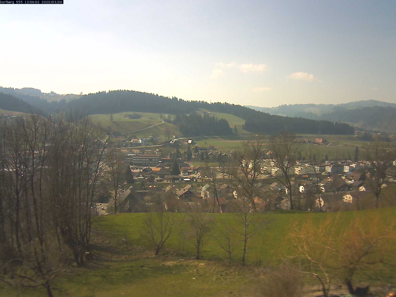 Webcam-Bild: Aussicht vom Dorfberg in Langnau 20200326-120601