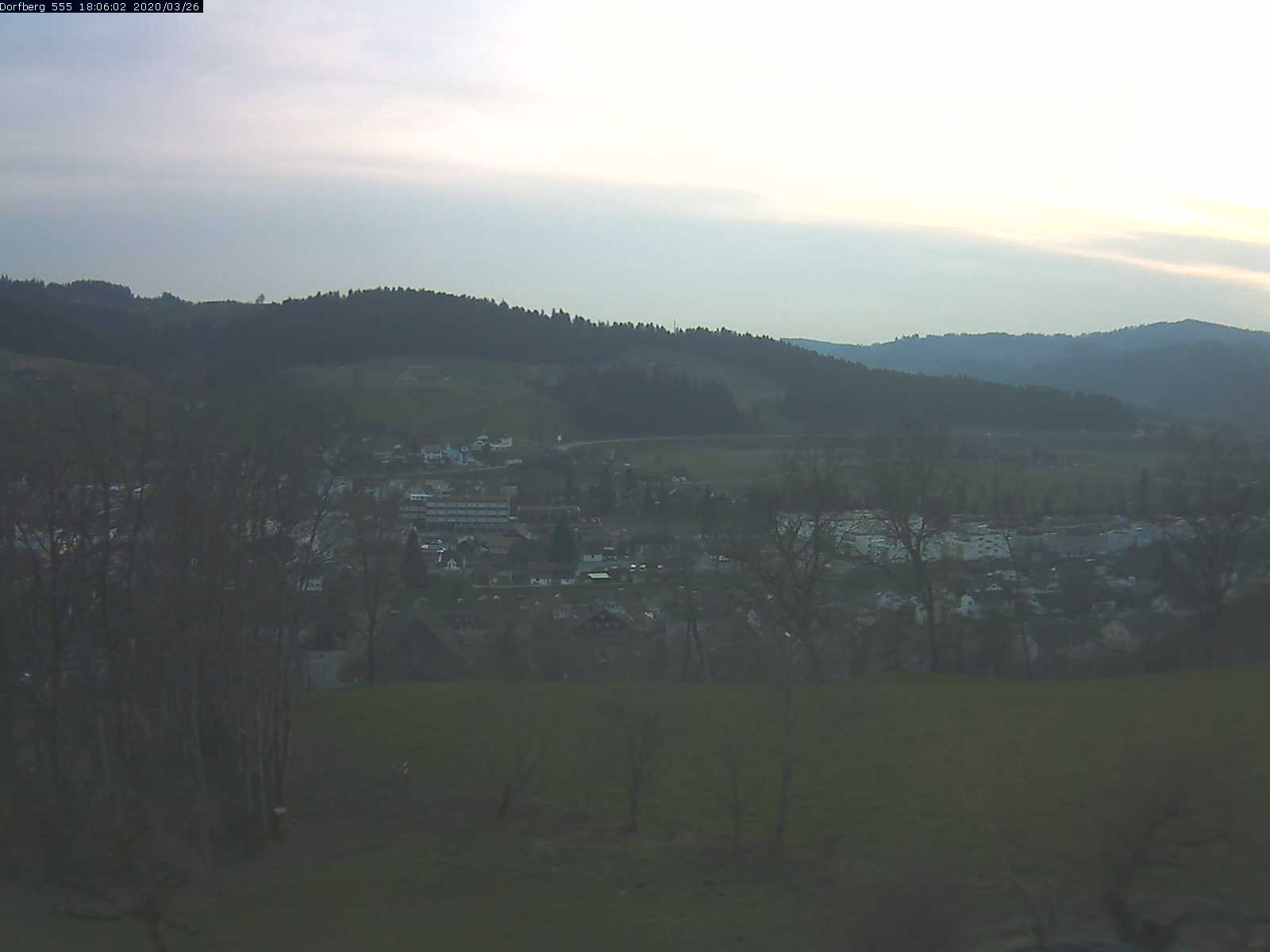Webcam-Bild: Aussicht vom Dorfberg in Langnau 20200326-180601