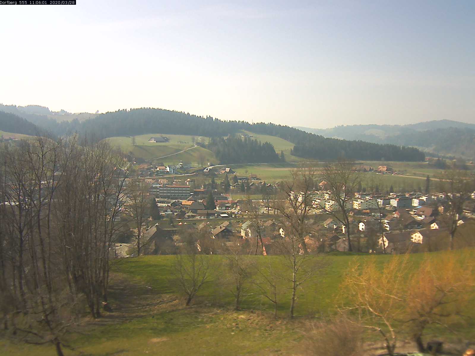 Webcam-Bild: Aussicht vom Dorfberg in Langnau 20200328-110601