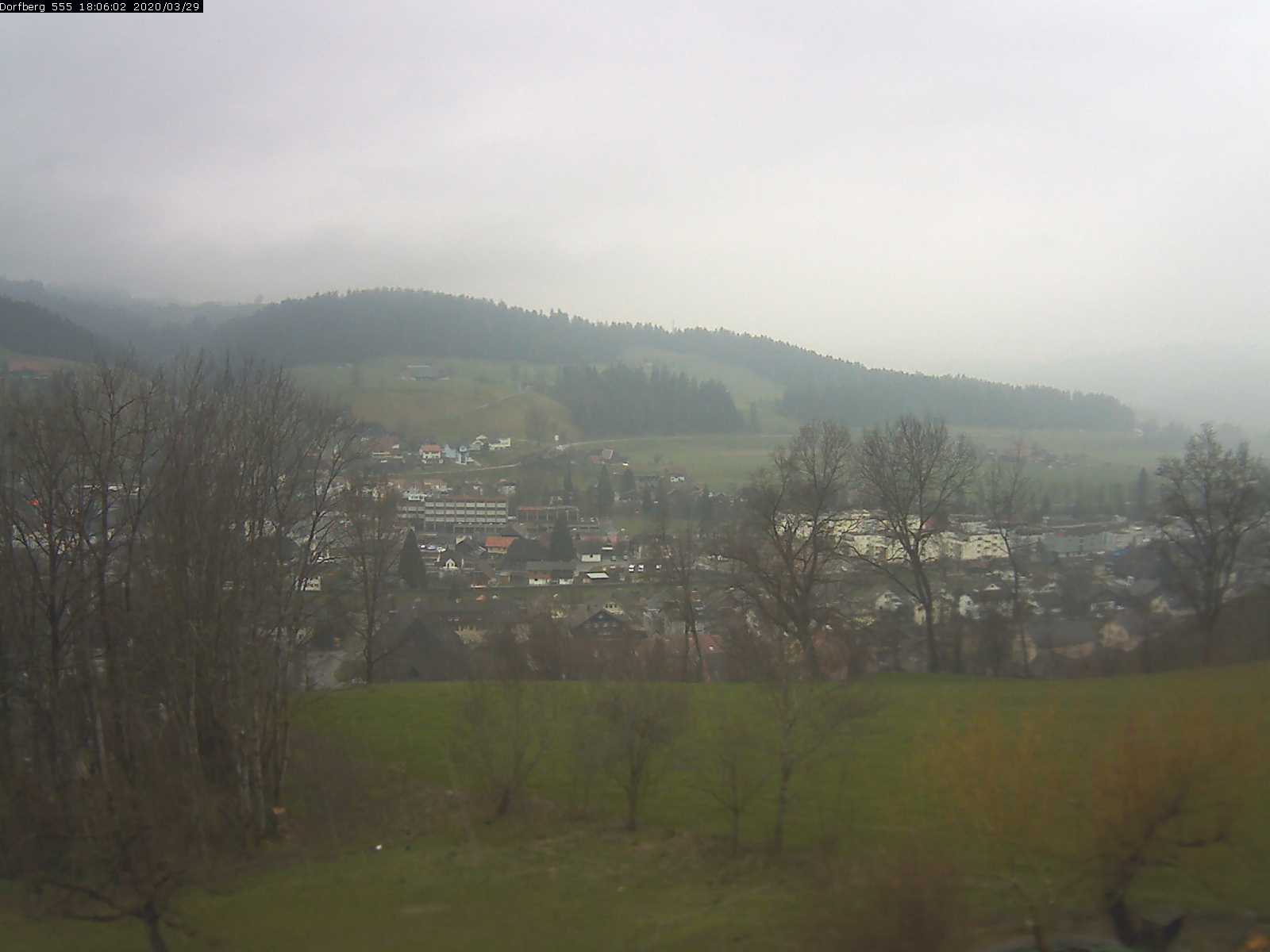 Webcam-Bild: Aussicht vom Dorfberg in Langnau 20200329-180601