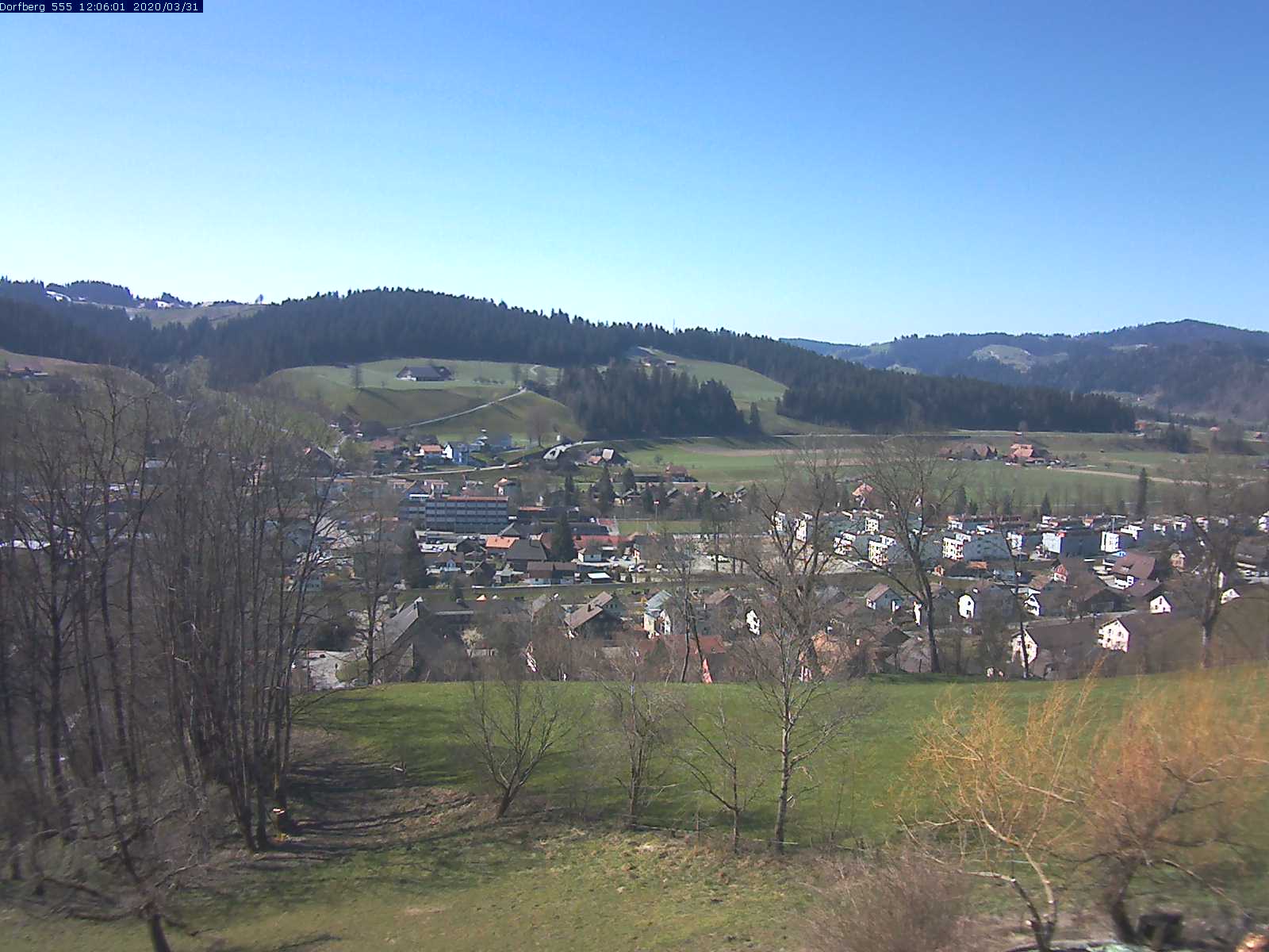 Webcam-Bild: Aussicht vom Dorfberg in Langnau 20200331-120601