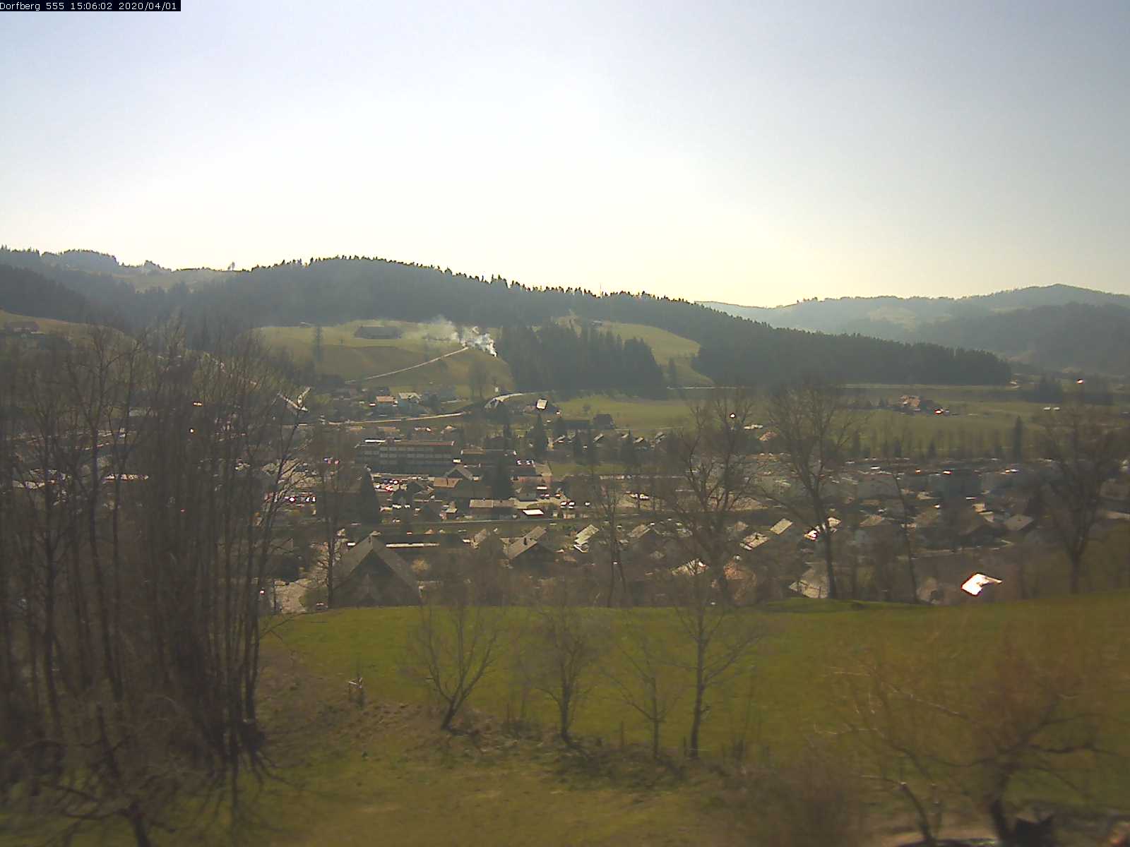 Webcam-Bild: Aussicht vom Dorfberg in Langnau 20200401-150601
