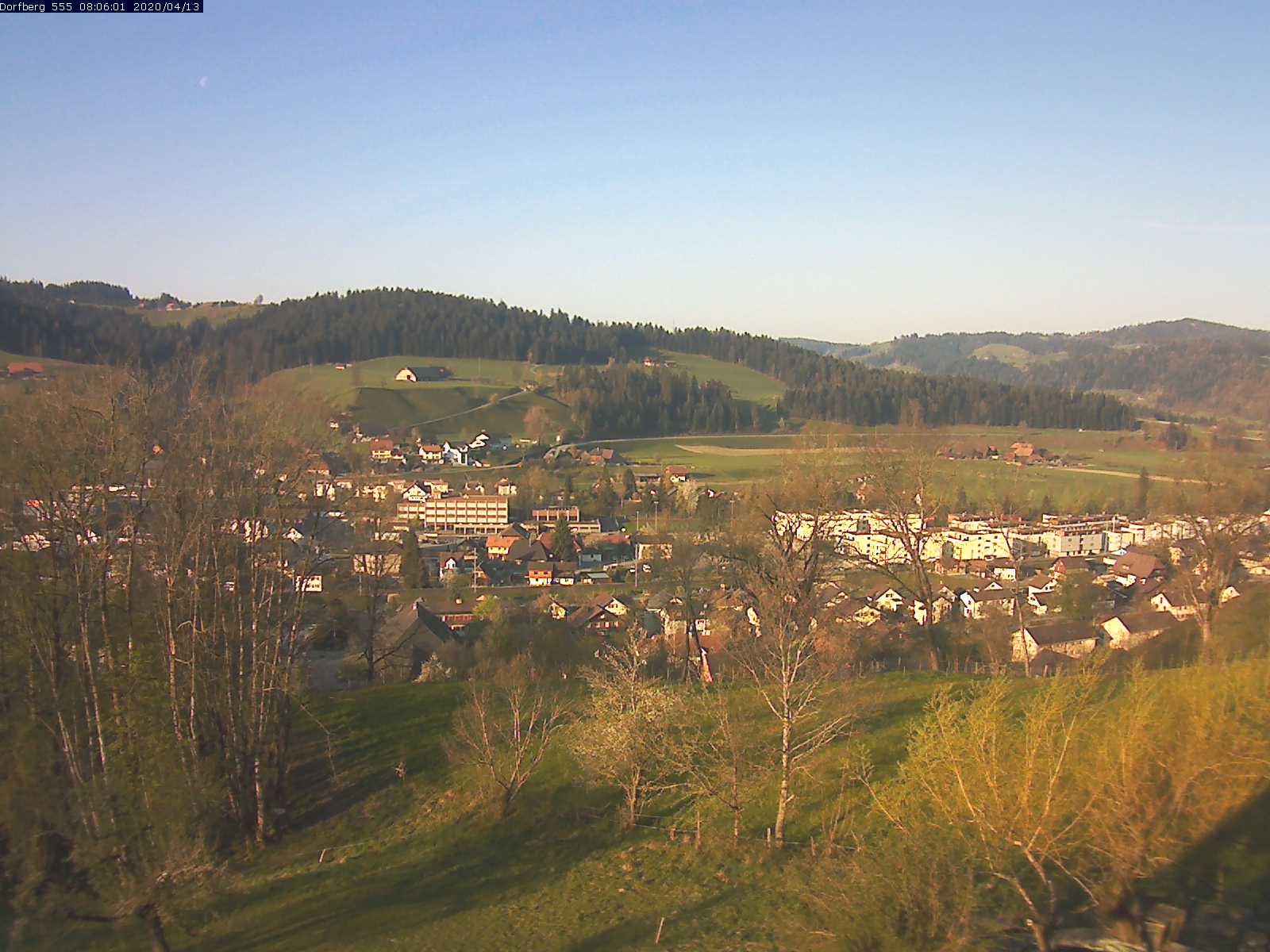 Webcam-Bild: Aussicht vom Dorfberg in Langnau 20200413-080601