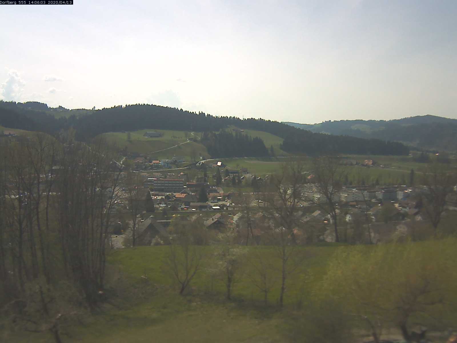 Webcam-Bild: Aussicht vom Dorfberg in Langnau 20200413-140601