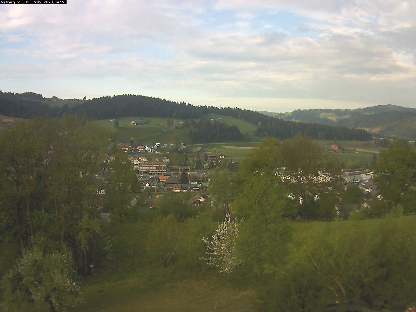 Webcam-Bild: Aussicht vom Dorfberg in Langnau 20200426-080601