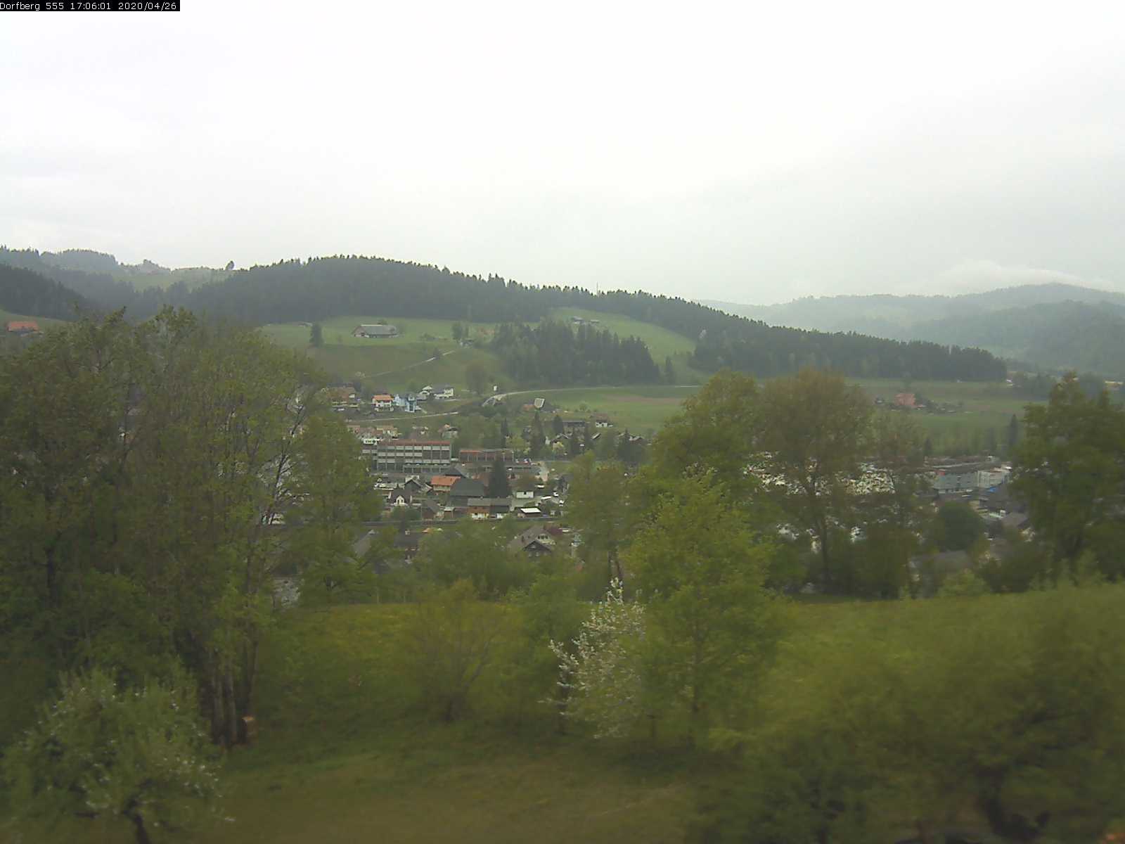 Webcam-Bild: Aussicht vom Dorfberg in Langnau 20200426-170601