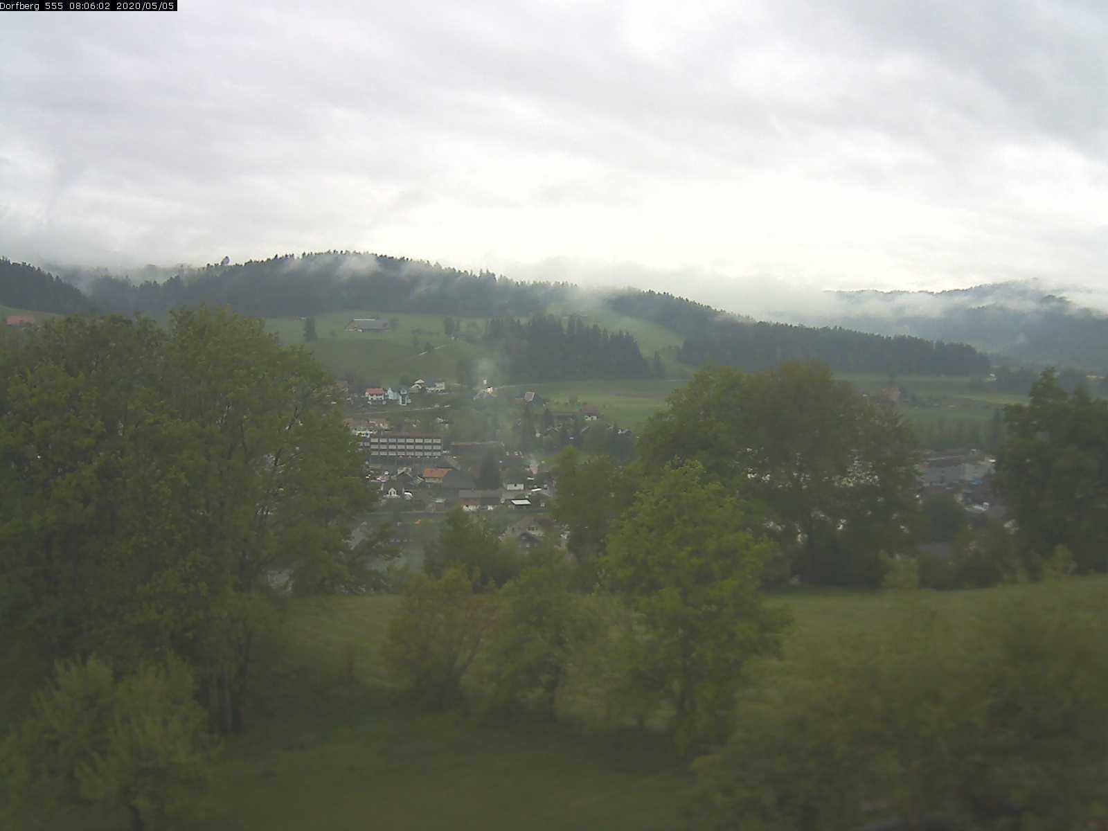 Webcam-Bild: Aussicht vom Dorfberg in Langnau 20200505-080601