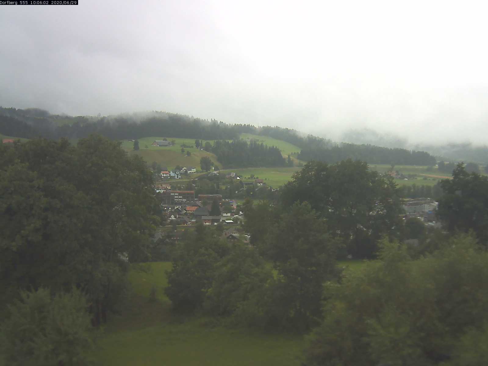 Webcam-Bild: Aussicht vom Dorfberg in Langnau 20200629-100601