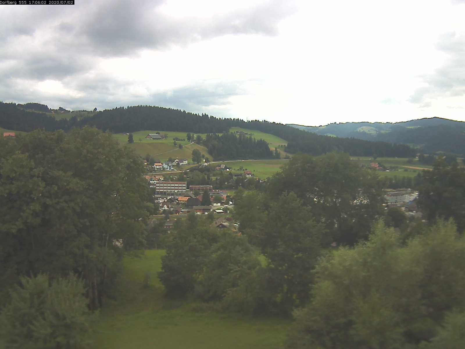 Webcam-Bild: Aussicht vom Dorfberg in Langnau 20200702-170601