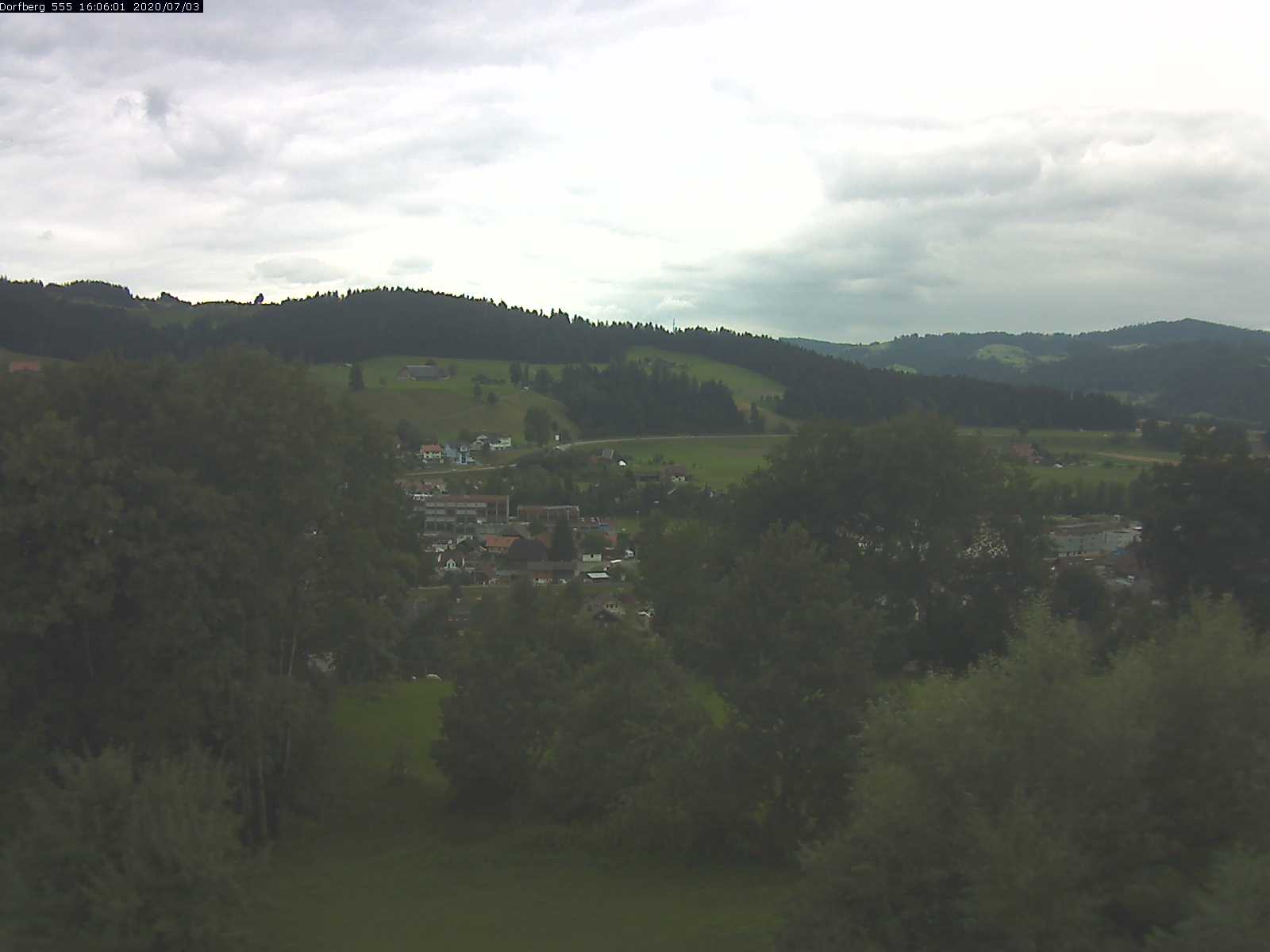 Webcam-Bild: Aussicht vom Dorfberg in Langnau 20200703-160601