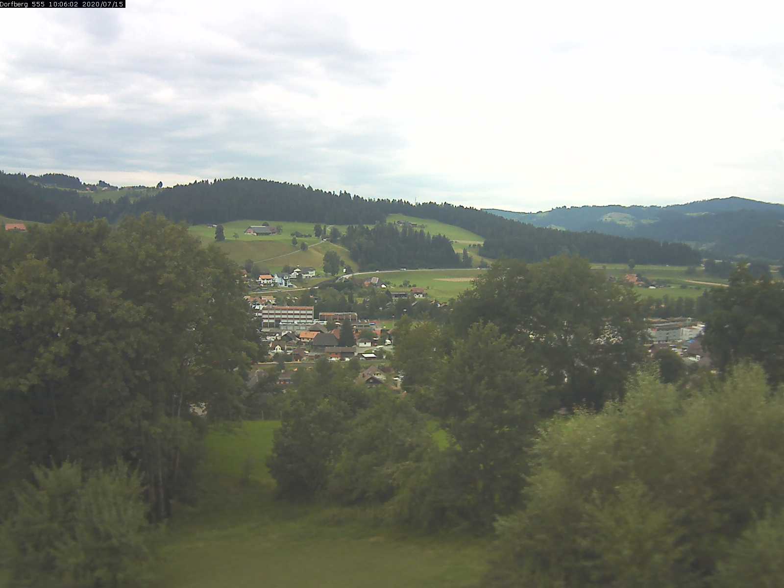 Webcam-Bild: Aussicht vom Dorfberg in Langnau 20200715-100601