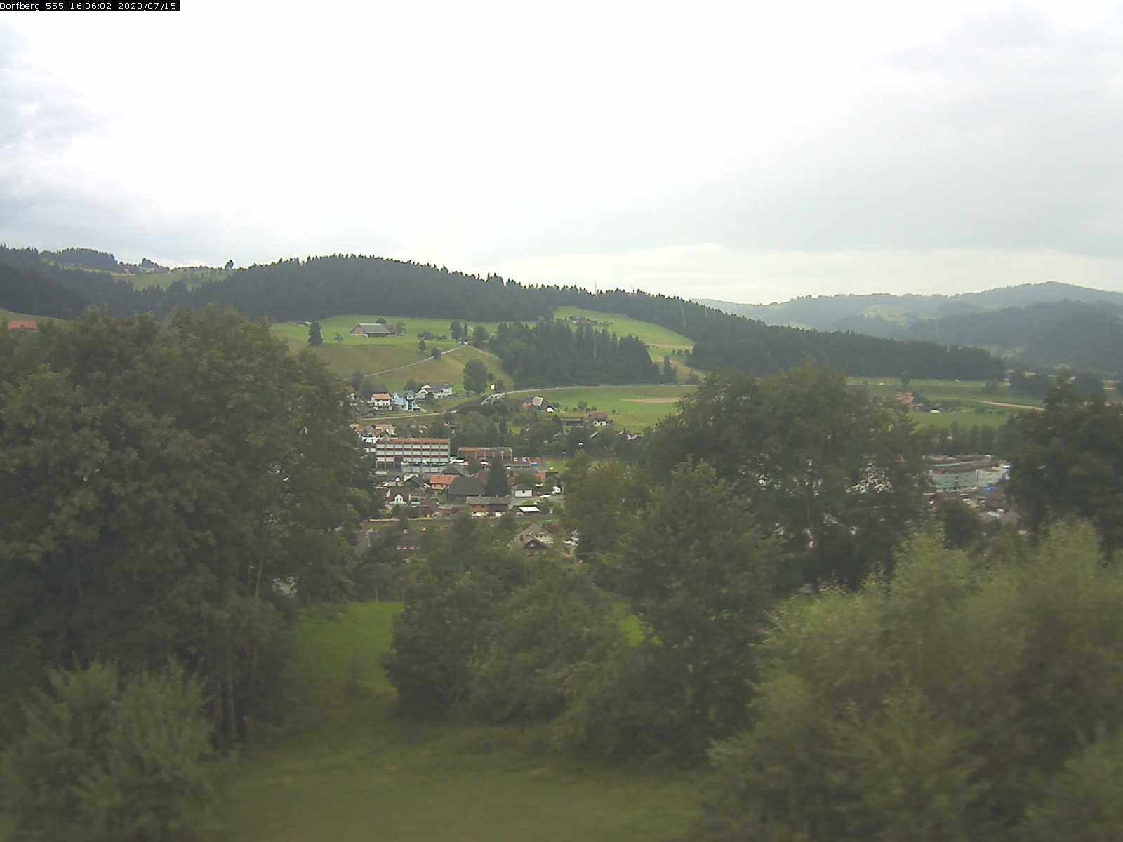 Webcam-Bild: Aussicht vom Dorfberg in Langnau 20200715-160601