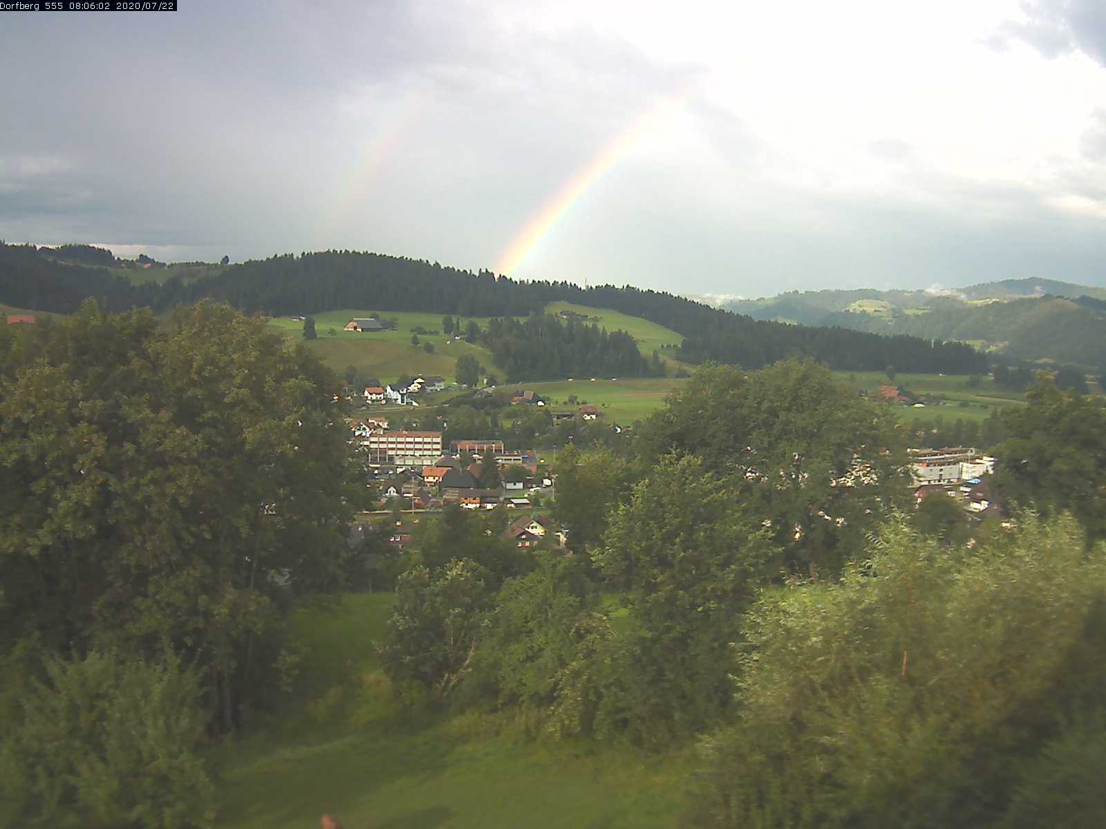 Webcam-Bild: Aussicht vom Dorfberg in Langnau 20200722-080601