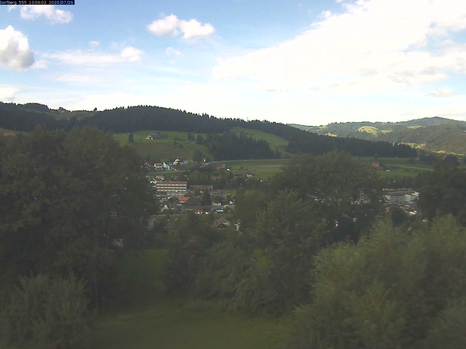Webcam-Bild: Aussicht vom Dorfberg in Langnau 20200726-100601