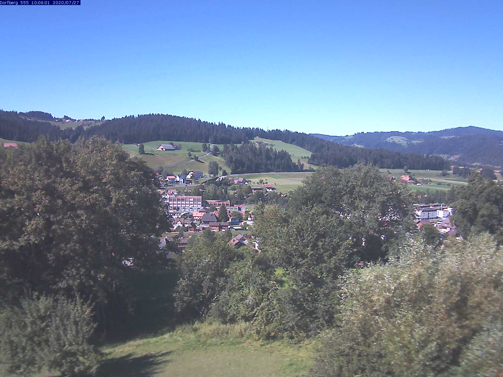 Webcam-Bild: Aussicht vom Dorfberg in Langnau 20200727-100601