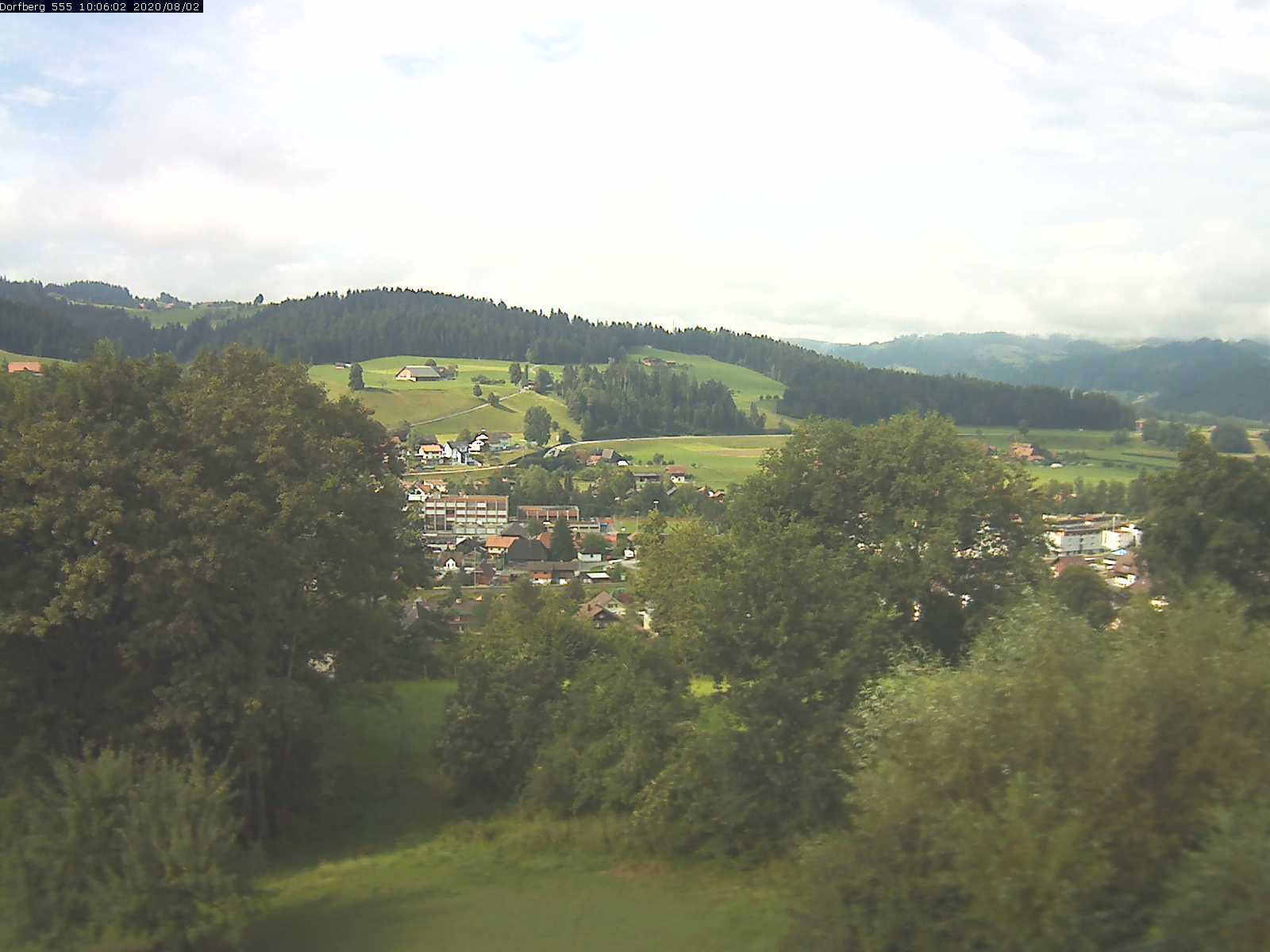 Webcam-Bild: Aussicht vom Dorfberg in Langnau 20200802-100601