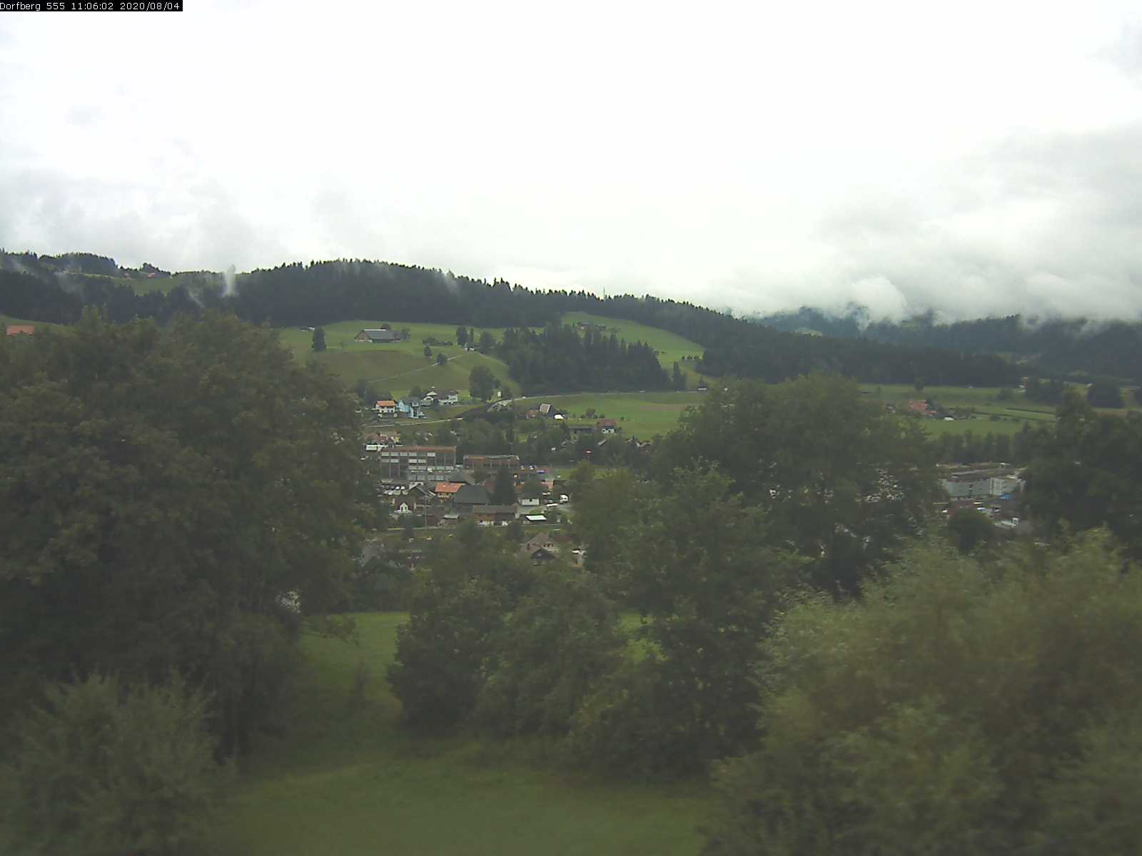 Webcam-Bild: Aussicht vom Dorfberg in Langnau 20200804-110601