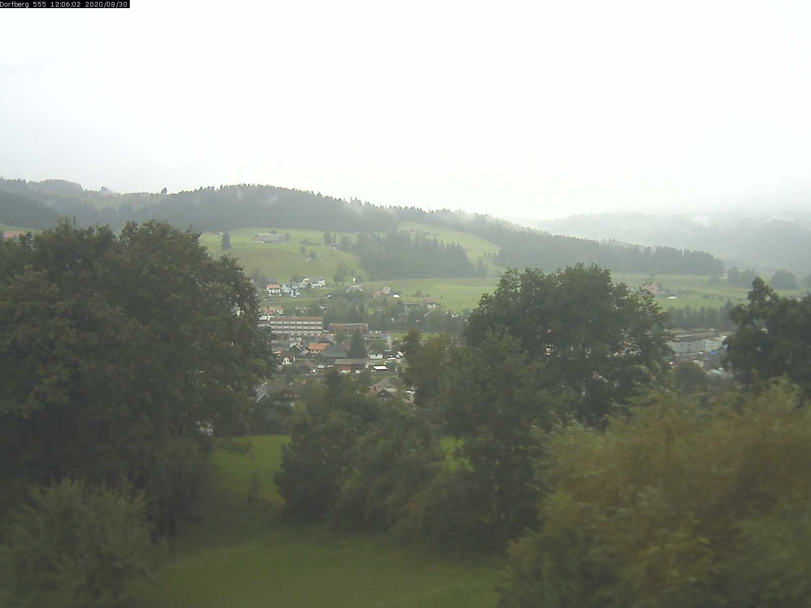 Webcam-Bild: Aussicht vom Dorfberg in Langnau 20200830-120601