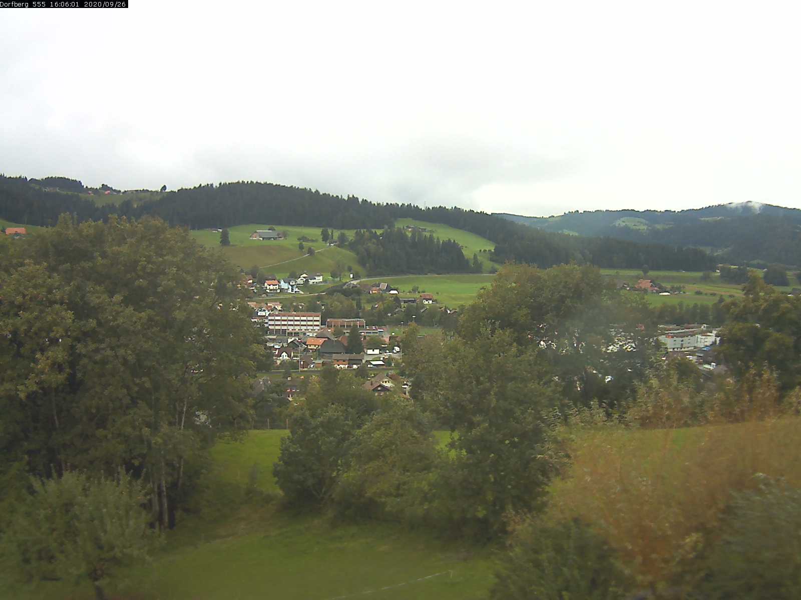 Webcam-Bild: Aussicht vom Dorfberg in Langnau 20200926-160601
