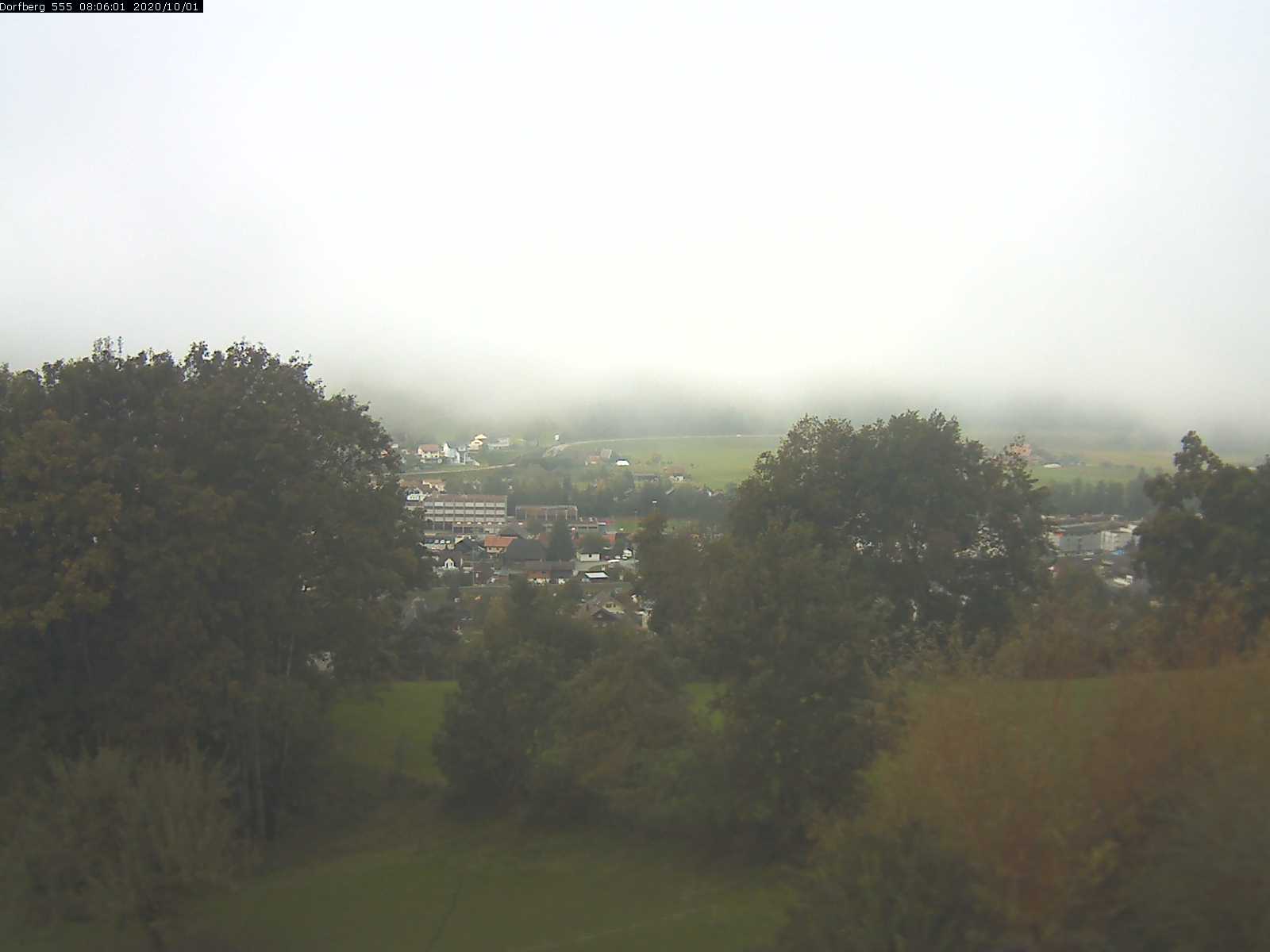 Webcam-Bild: Aussicht vom Dorfberg in Langnau 20201001-080601