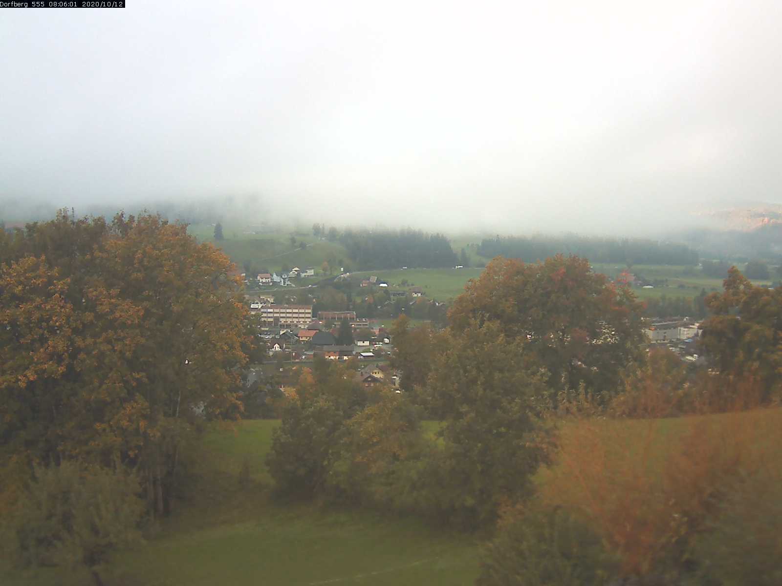Webcam-Bild: Aussicht vom Dorfberg in Langnau 20201012-080601