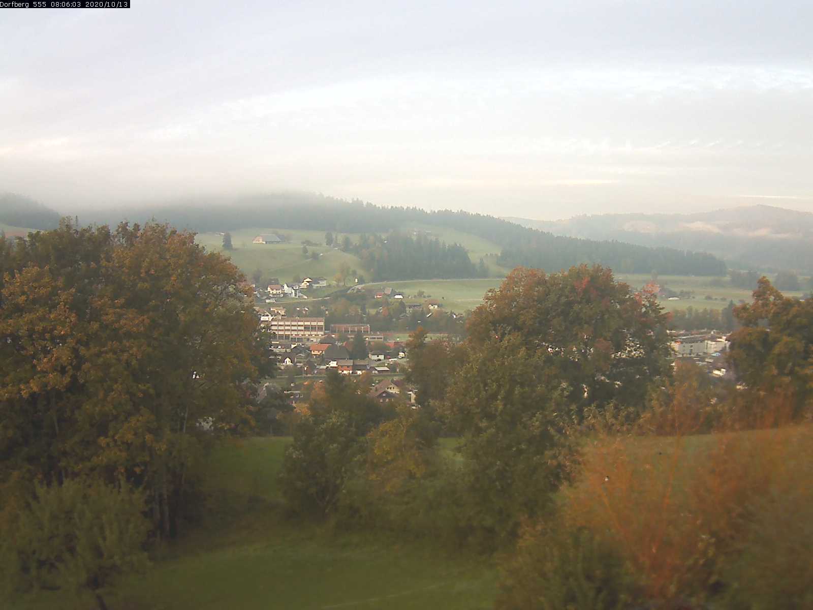 Webcam-Bild: Aussicht vom Dorfberg in Langnau 20201013-080601