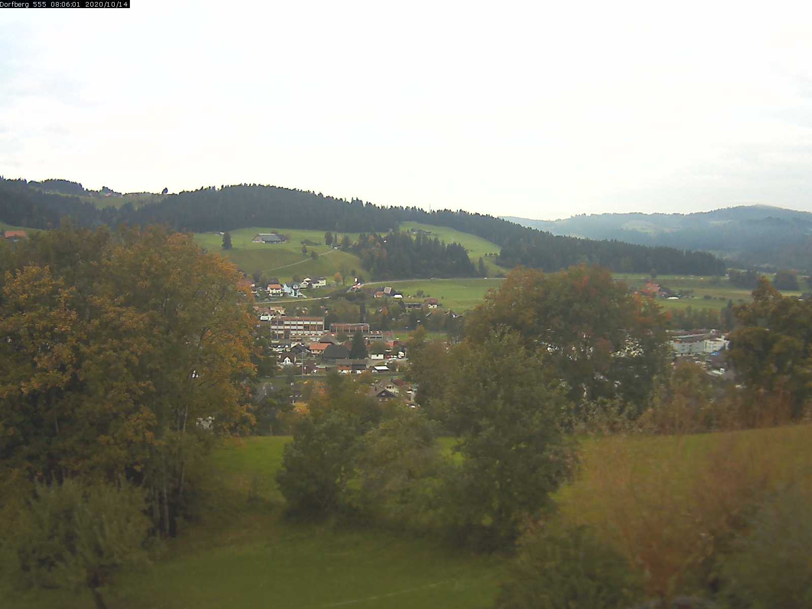 Webcam-Bild: Aussicht vom Dorfberg in Langnau 20201014-080601