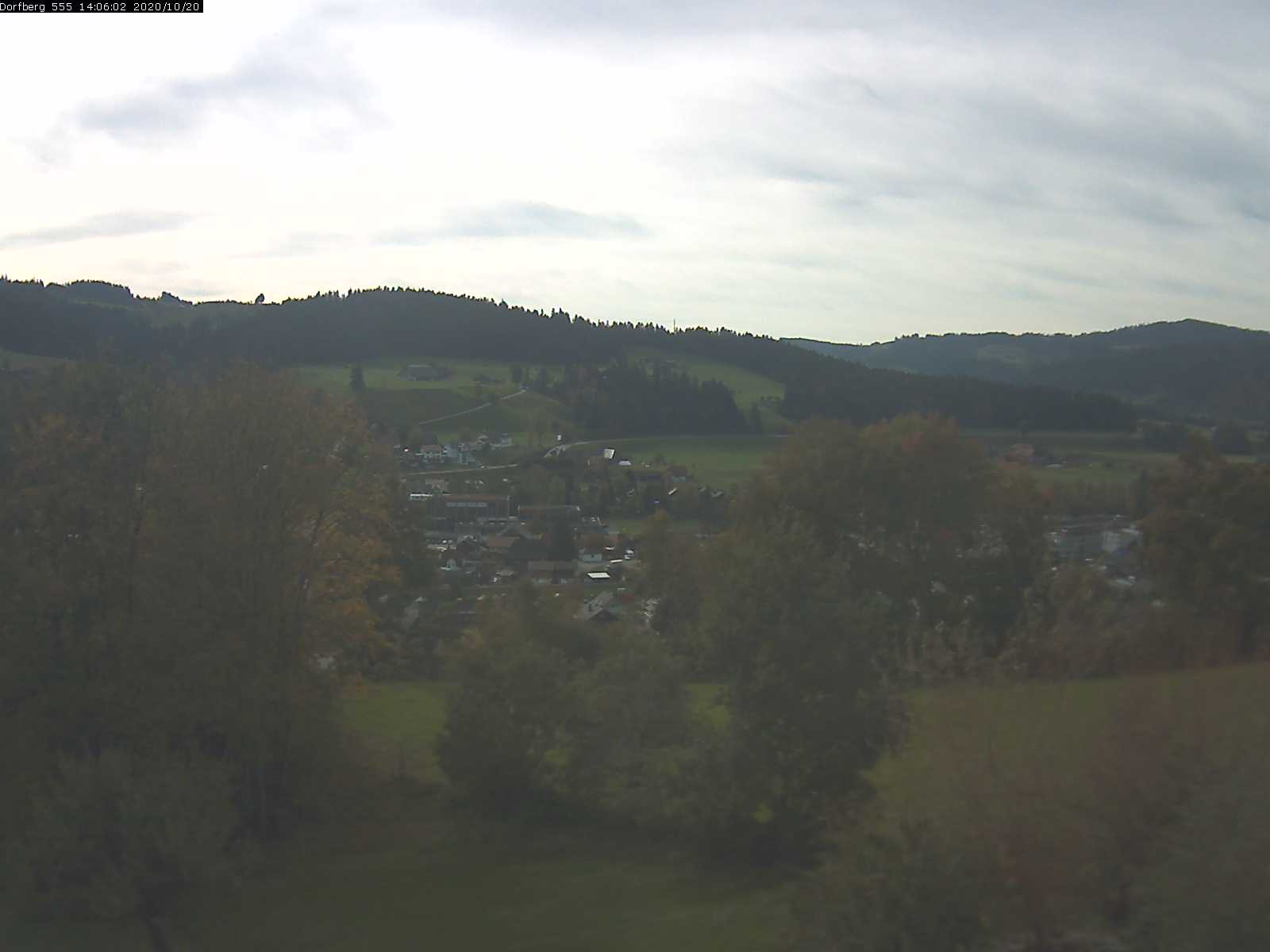Webcam-Bild: Aussicht vom Dorfberg in Langnau 20201020-140601