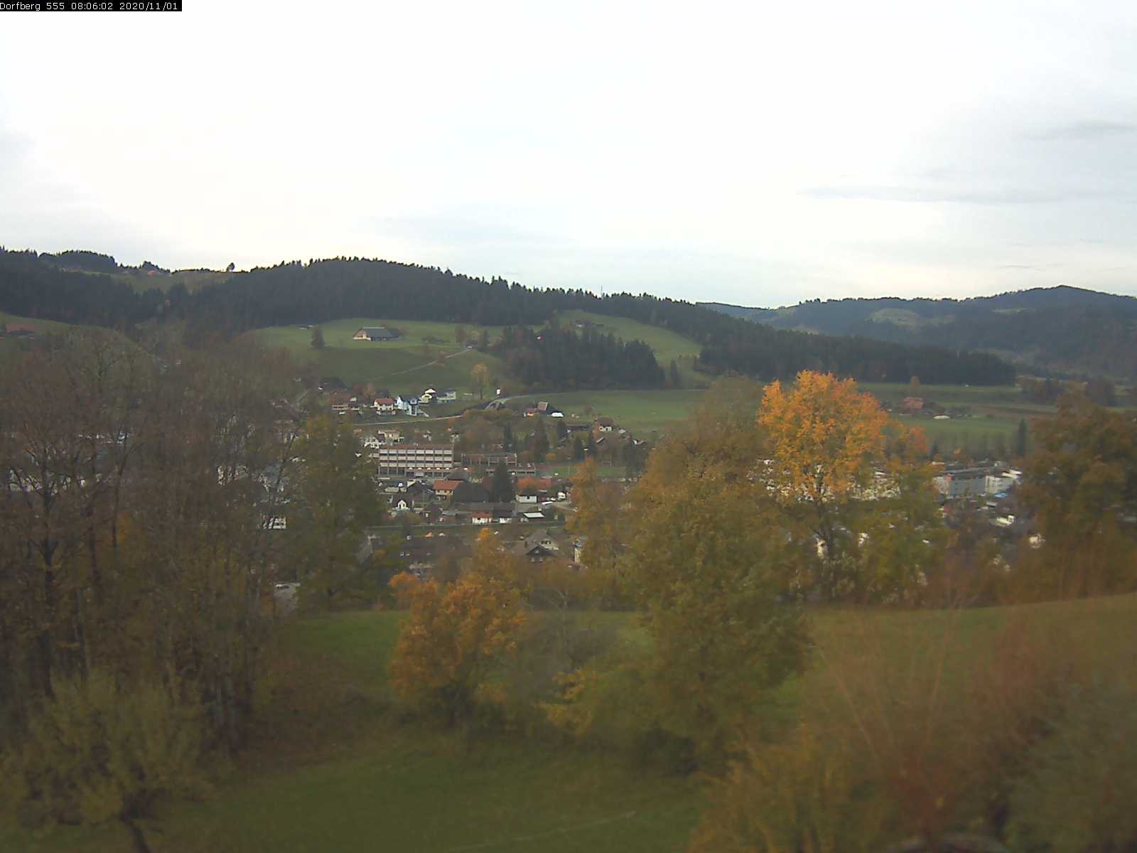 Webcam-Bild: Aussicht vom Dorfberg in Langnau 20201101-080601