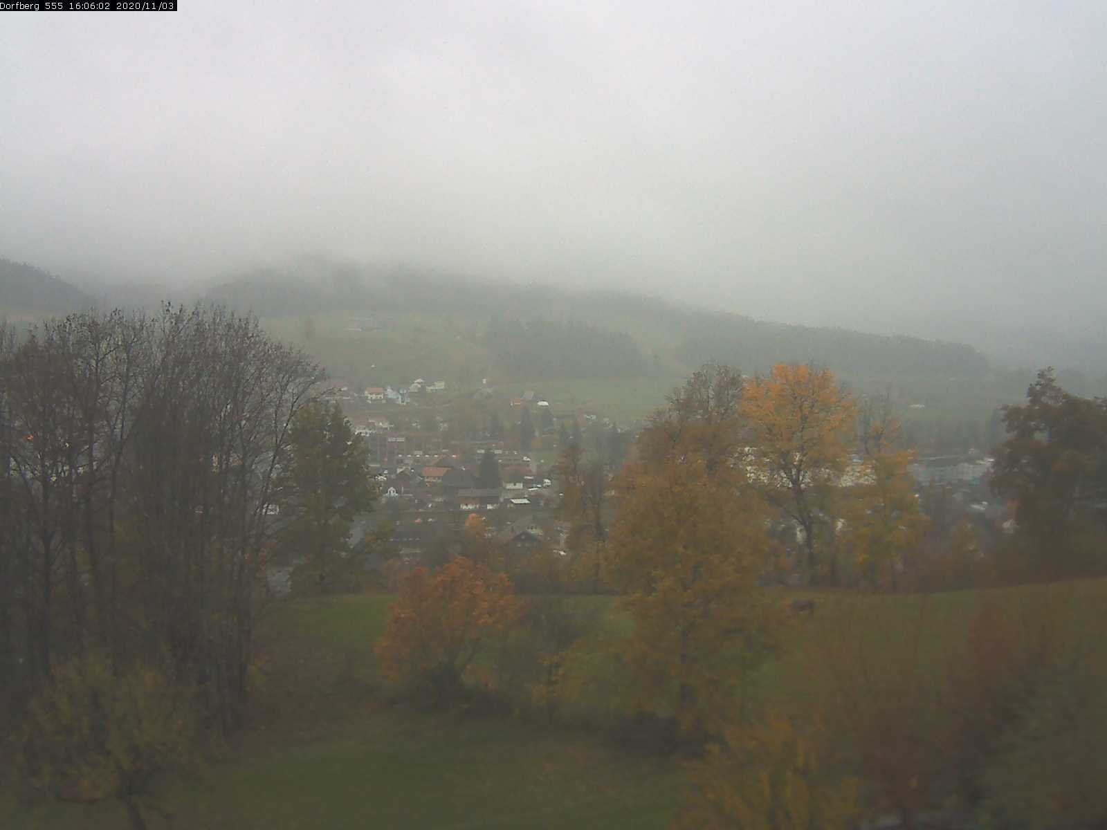 Webcam-Bild: Aussicht vom Dorfberg in Langnau 20201103-160601