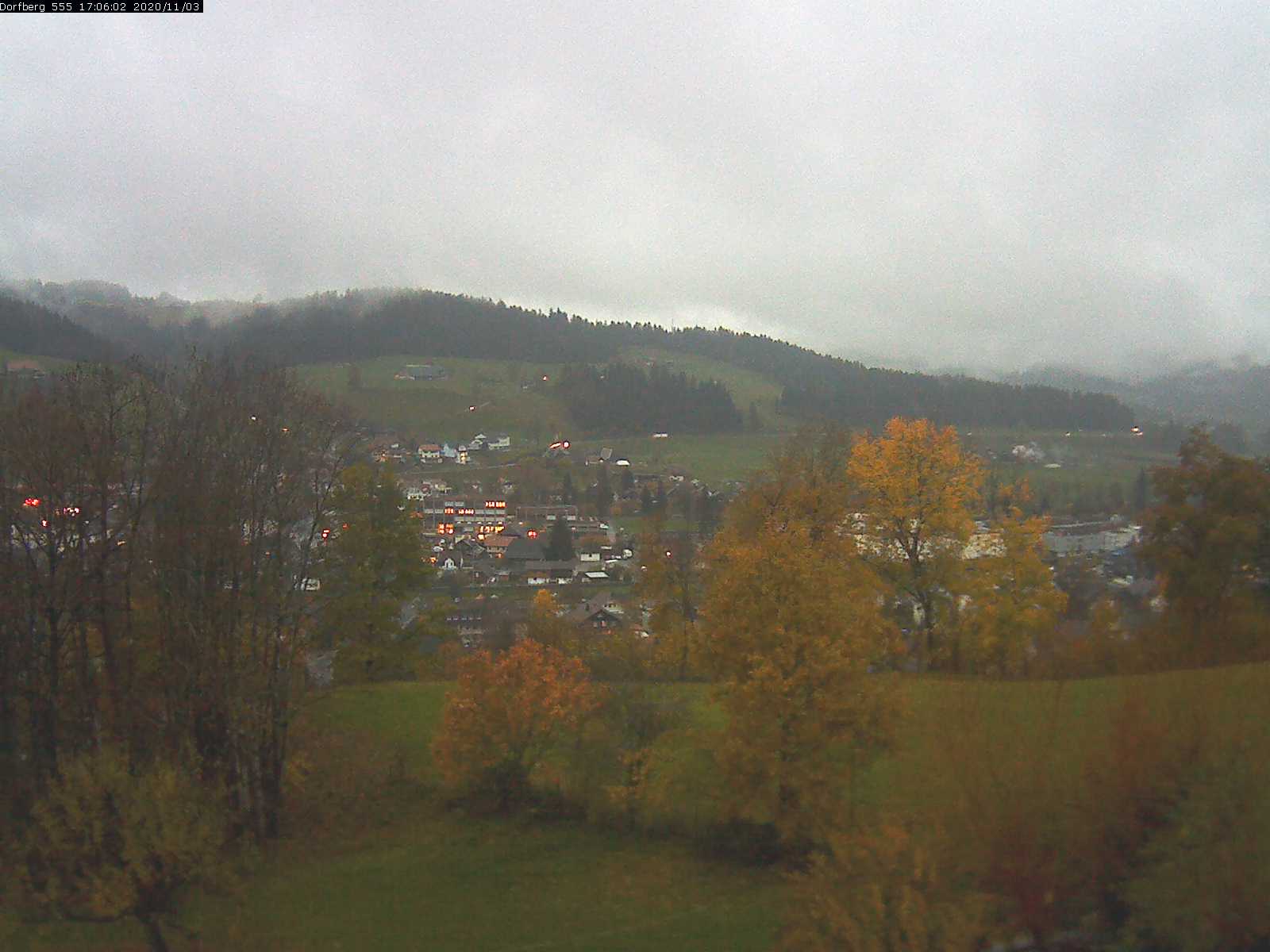 Webcam-Bild: Aussicht vom Dorfberg in Langnau 20201103-170601