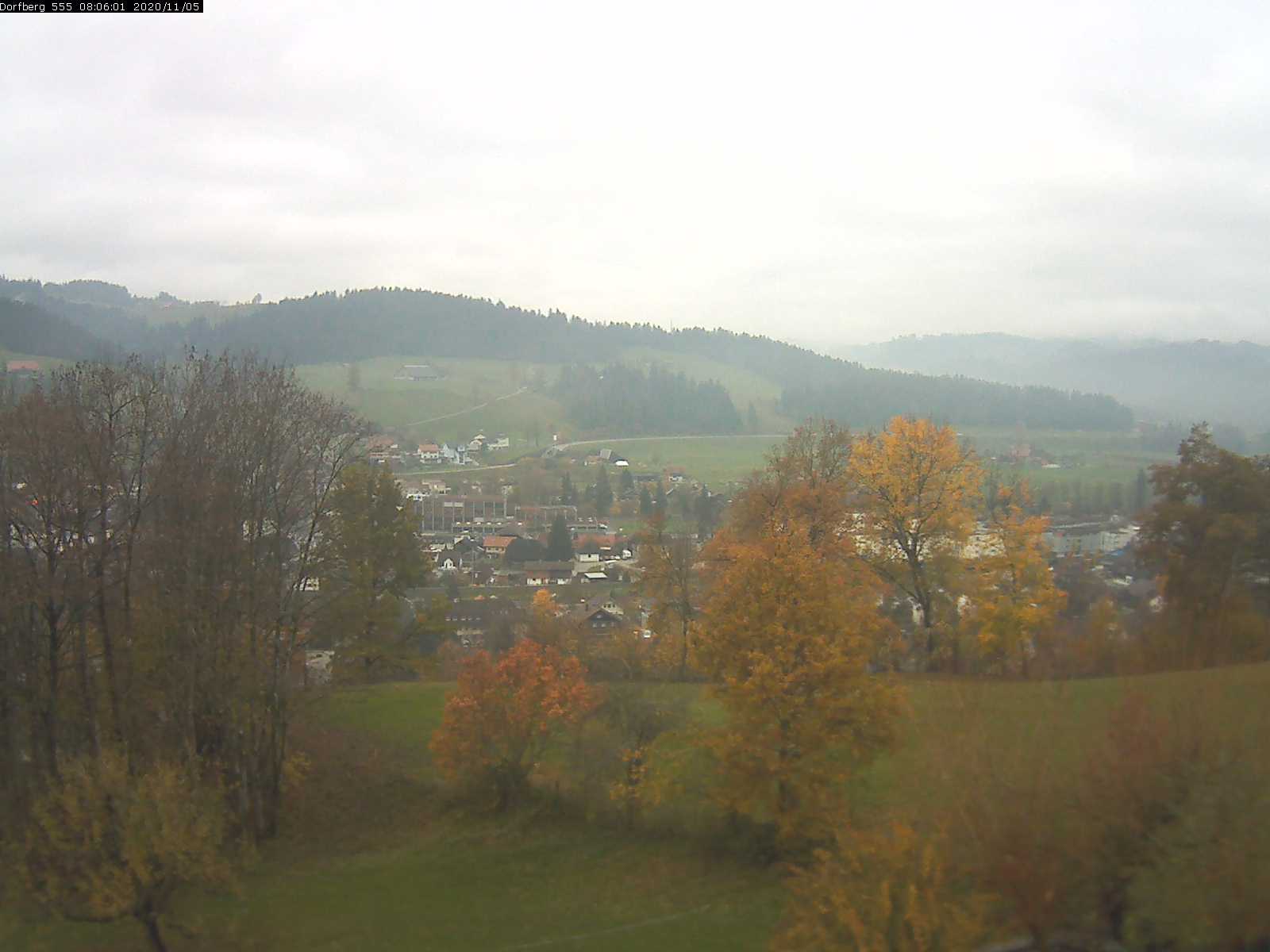 Webcam-Bild: Aussicht vom Dorfberg in Langnau 20201105-080601